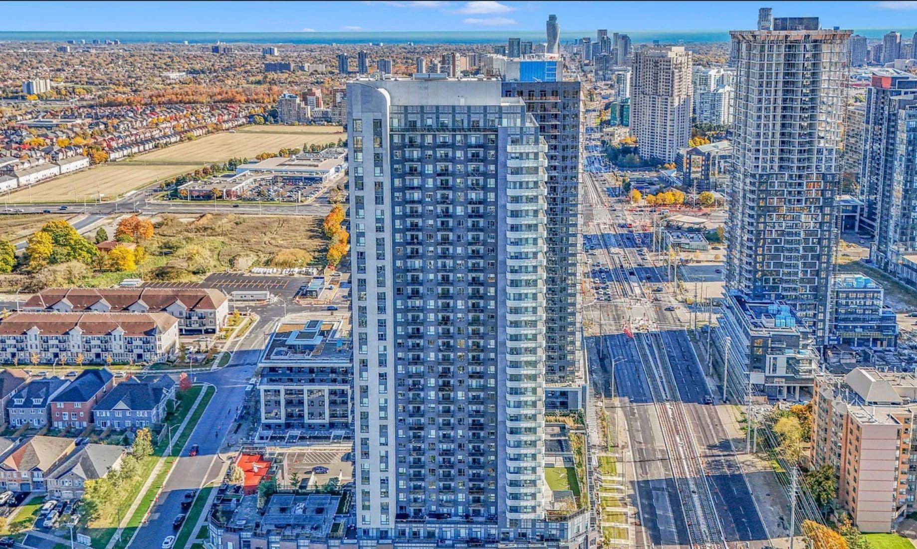 8 Nahani Way 1106, Mississauga, ON L4Z 0C6