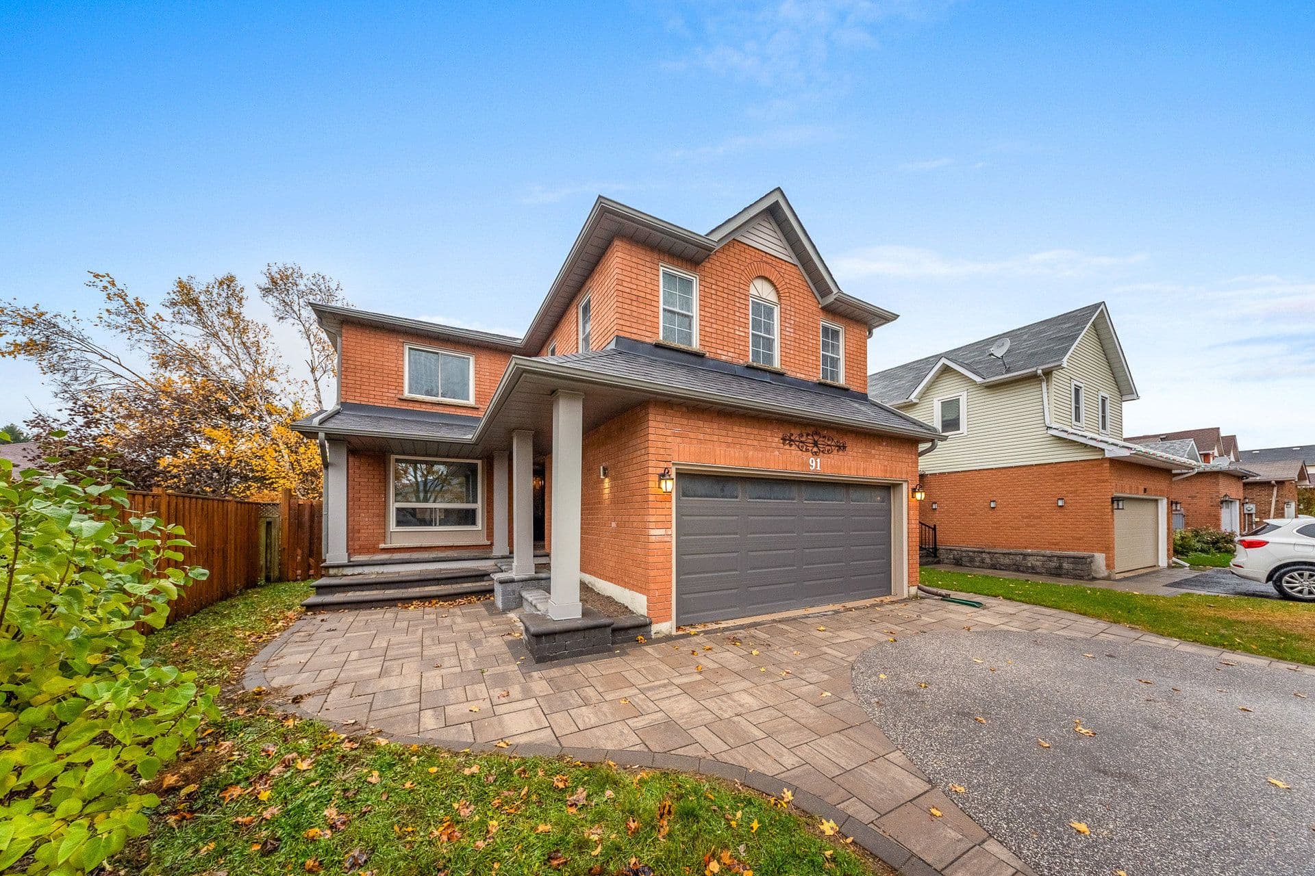 91 O'shaughnessy Crescent, Barrie, ON L4N 7L9