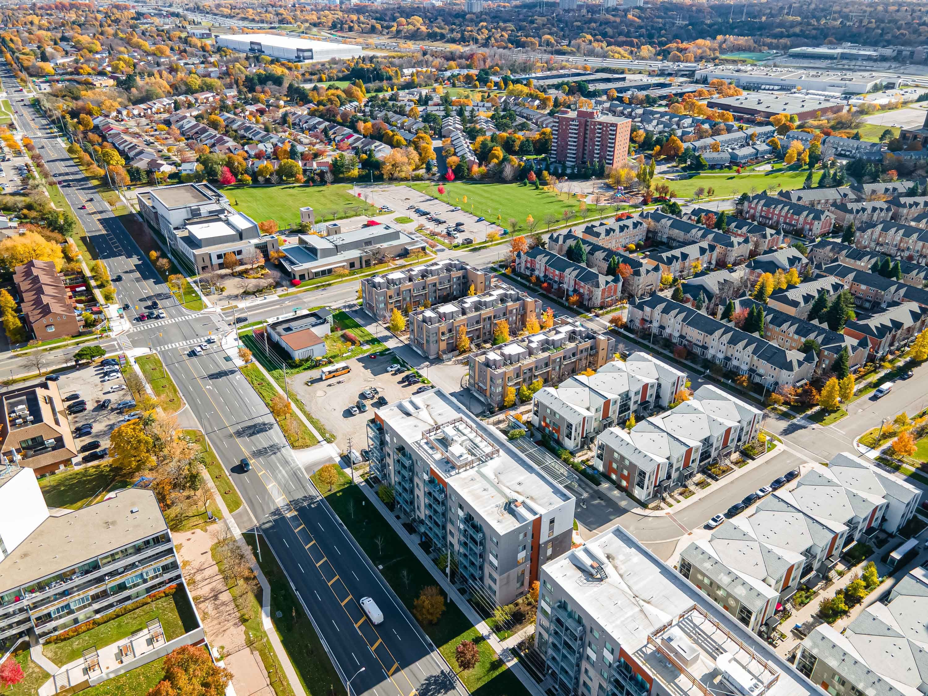 90 Orchid Place Drive 307, Toronto E11, ON M1B 0C4