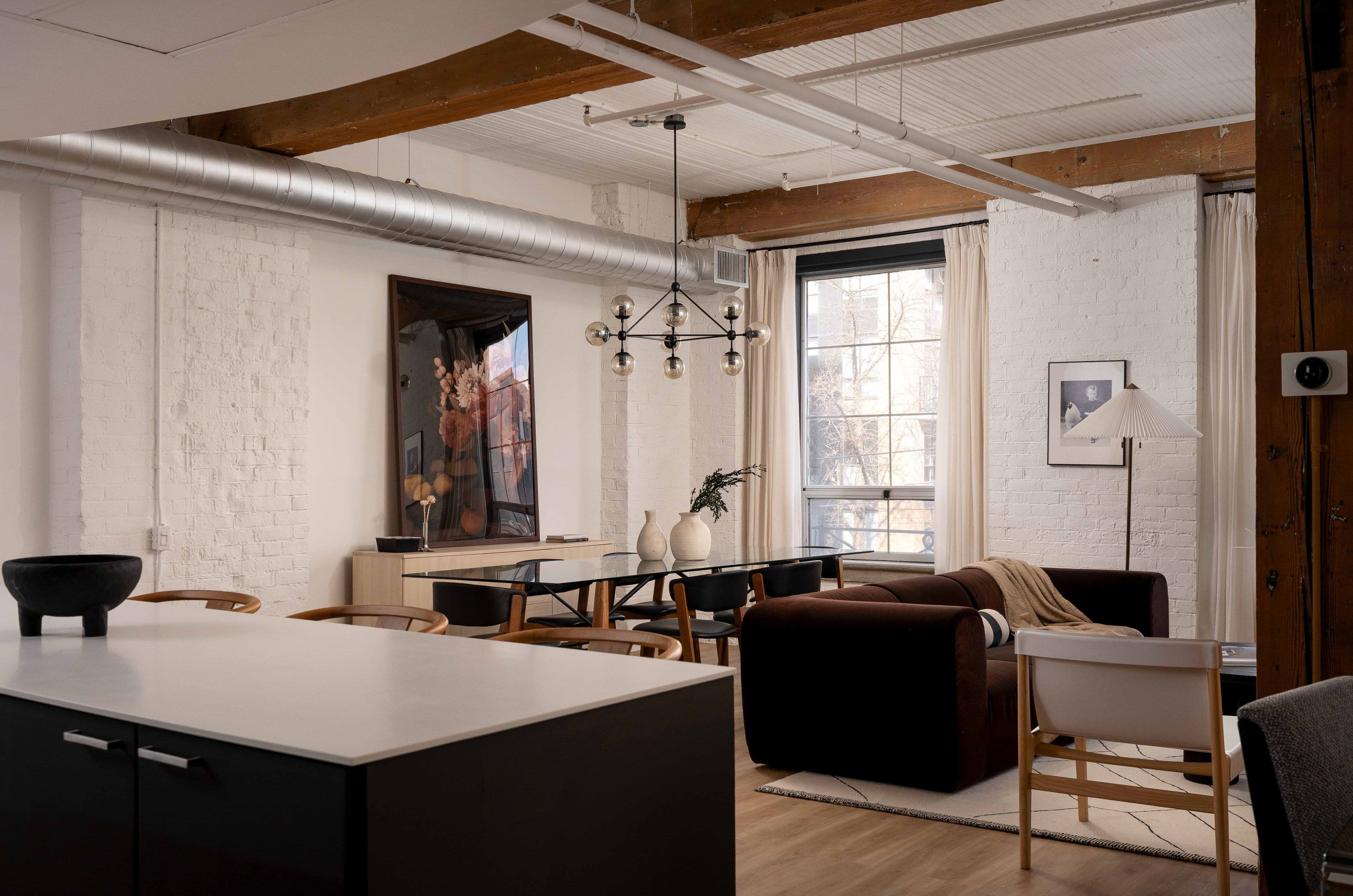 781 King Street W 302, Toronto C01, ON M5V 3L5