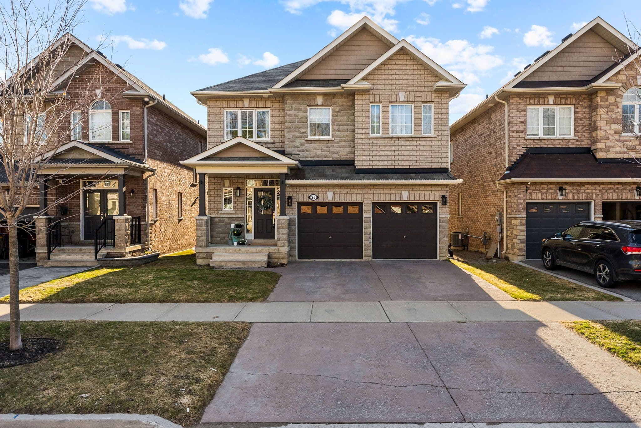 26 Scotia Road, Georgina, ON L0E 1R0