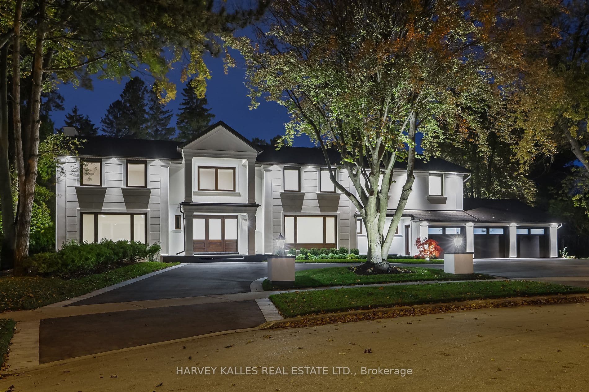 34 Fifeshire Road, Toronto C12, ON M2L 2G6