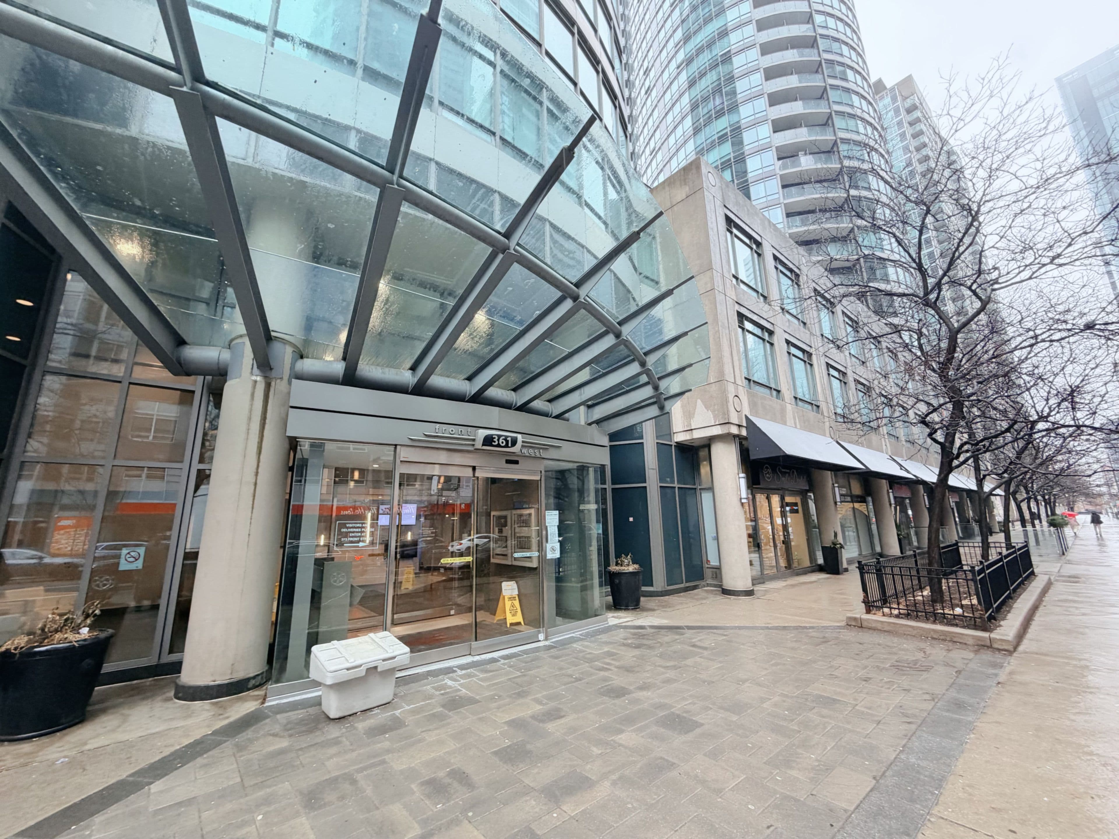 361 Front Street W 2306, Toronto C01, ON M5V 3R5