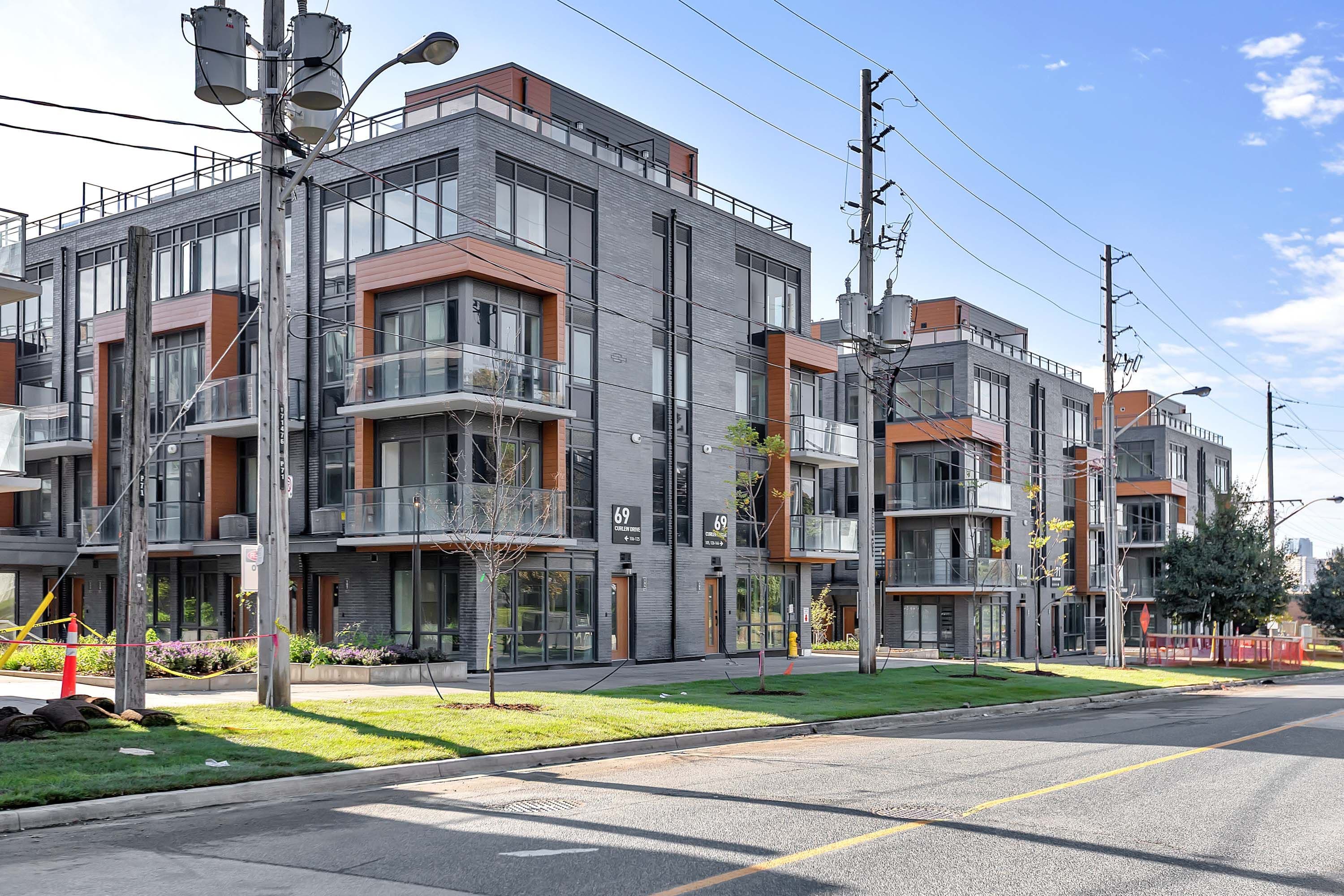 69 Curlew Drive D119, Toronto C13, ON M3A 2P8