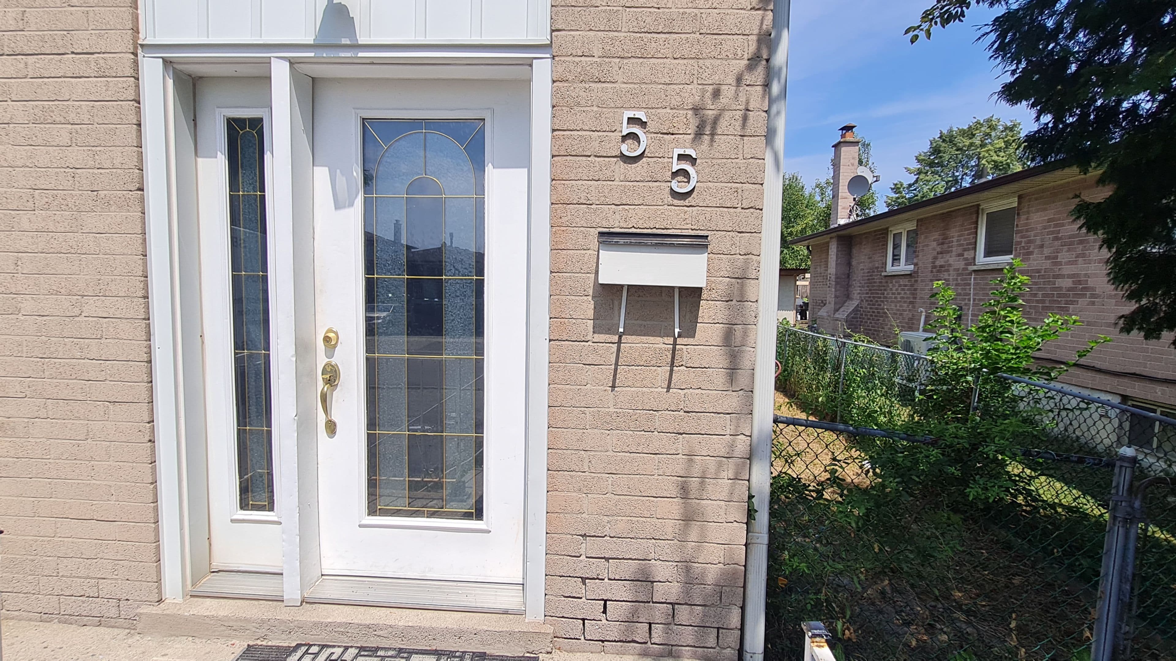 55 Littleleaf Drive RM D, Toronto E11, ON M1B 1Y7