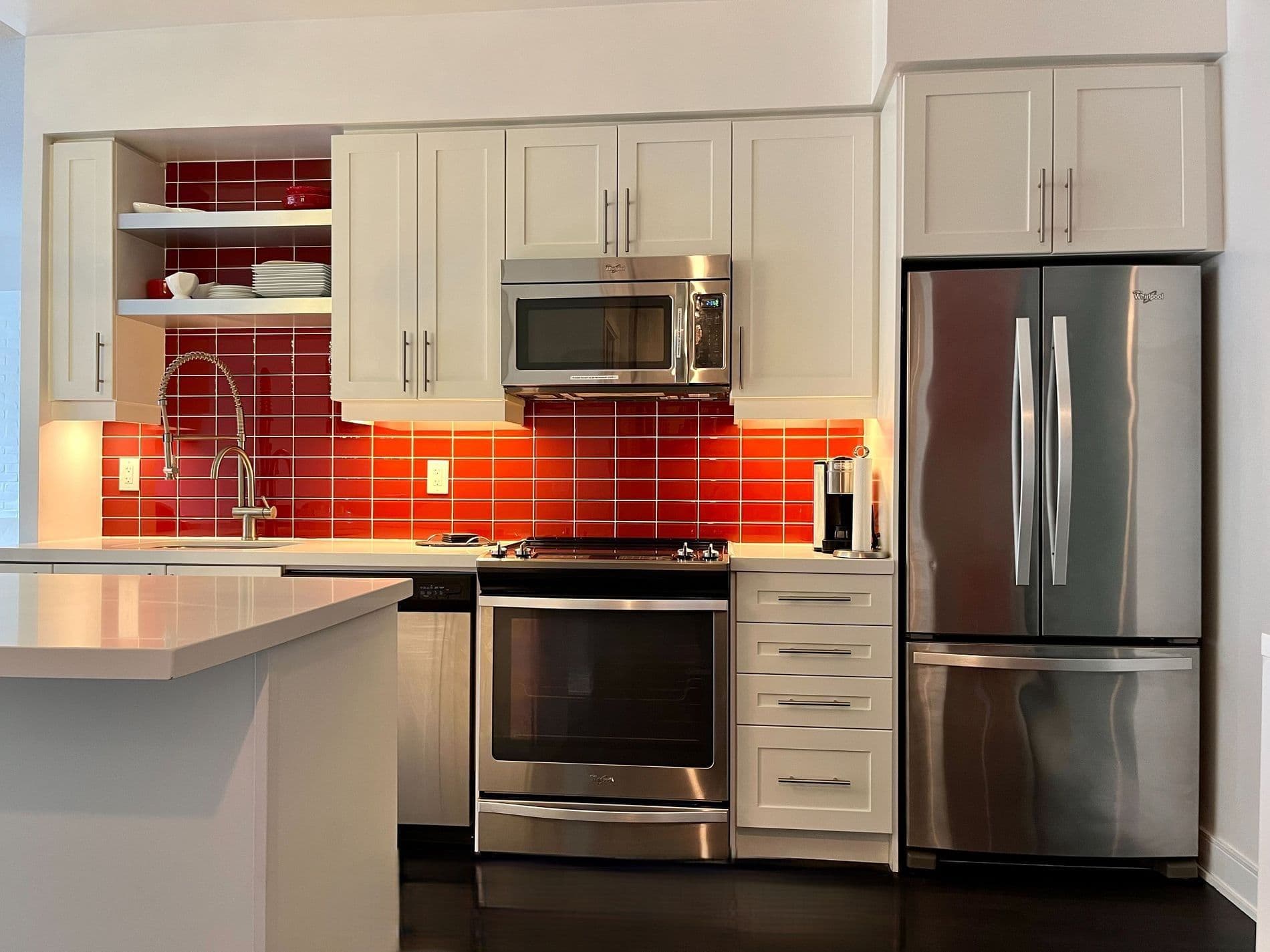 525 Adelaide Street W 1835, Toronto C01, ON M5V 0N7