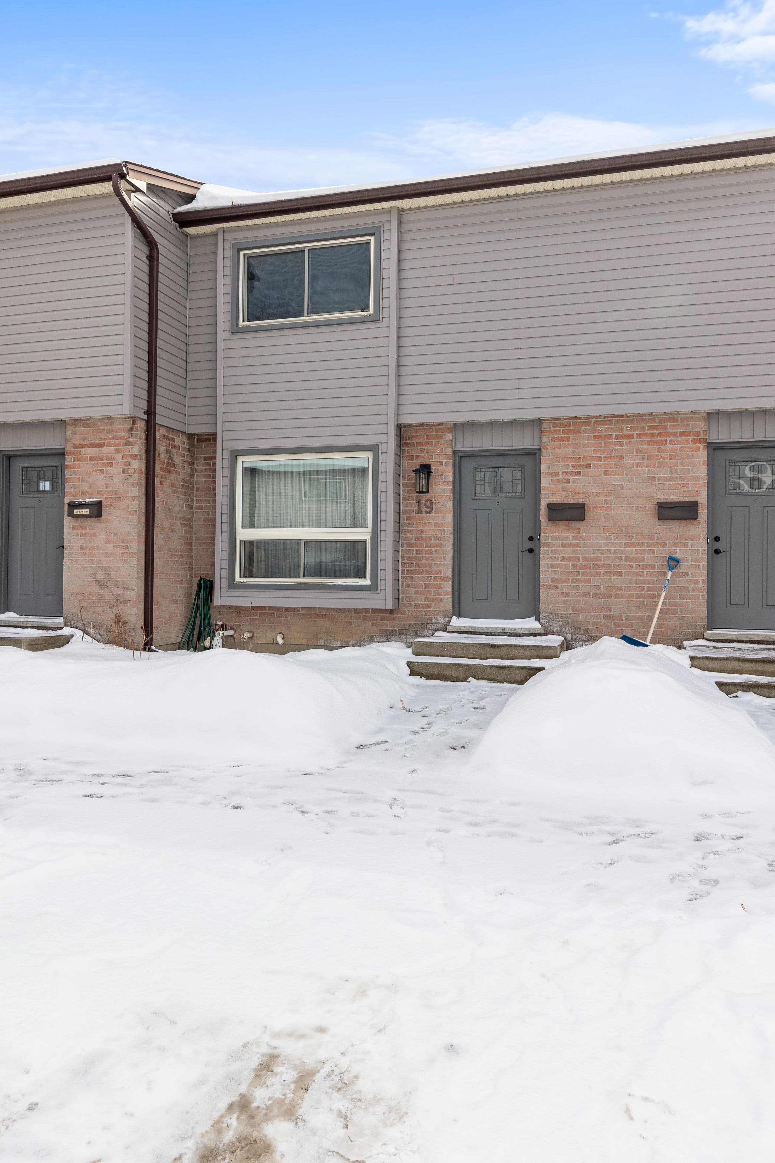 253 Taylor Street 19, London East, ON N5Y 2J6