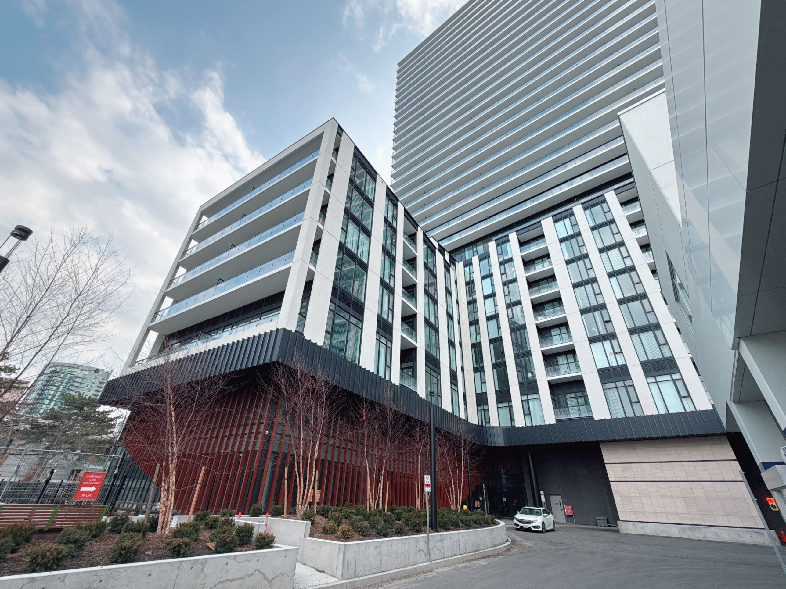 5858 Yonge St Street 2125, Toronto C07, ON M2M 0C6