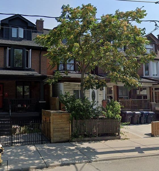 593 Bathurst Street Main Floor, Toronto C01, ON M5S 2P8