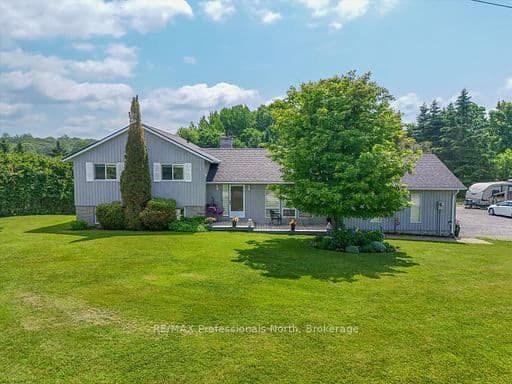1287 Golden Beach Road, Bracebridge, ON P1L 1W8