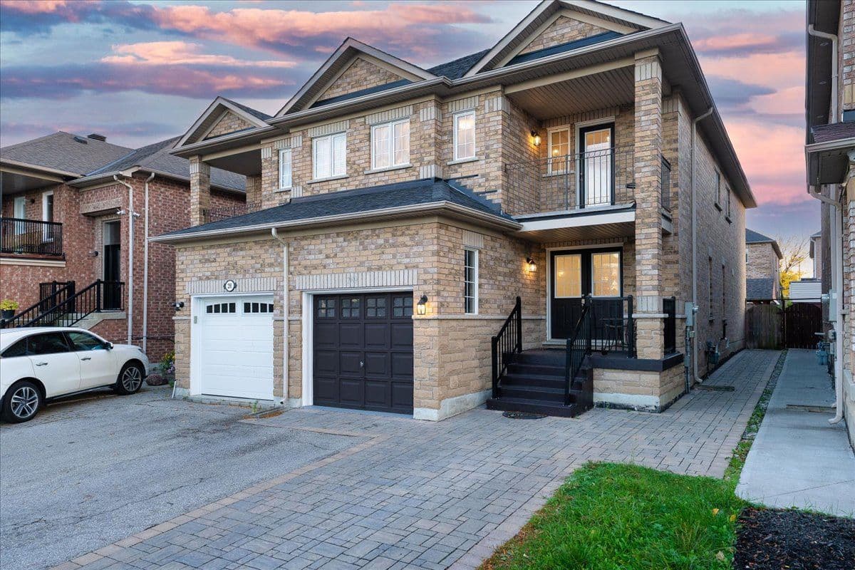 289 Deepsprings Crescent, Vaughan, ON L6A 3L6