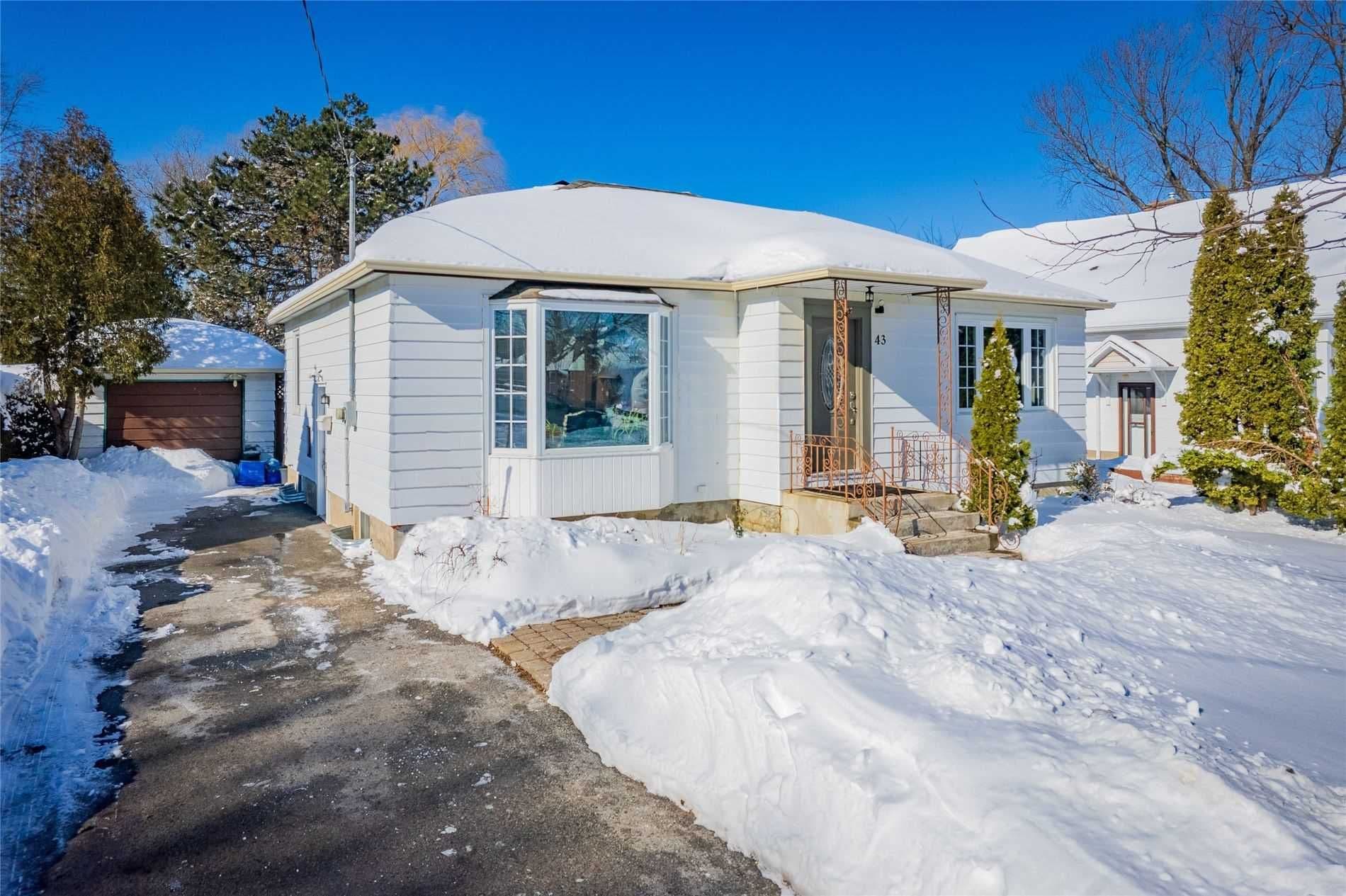 43 Else Street, St. Catharines, ON L2N 2C2