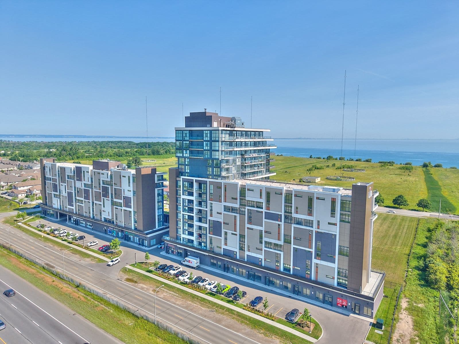 550 North Service Road 610, Grimsby, ON L3M 0H9