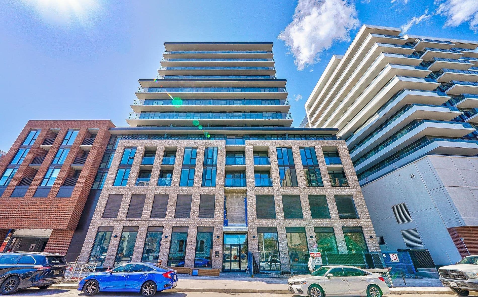 1 Jarvis Street 804, Hamilton, ON L8R 3J2