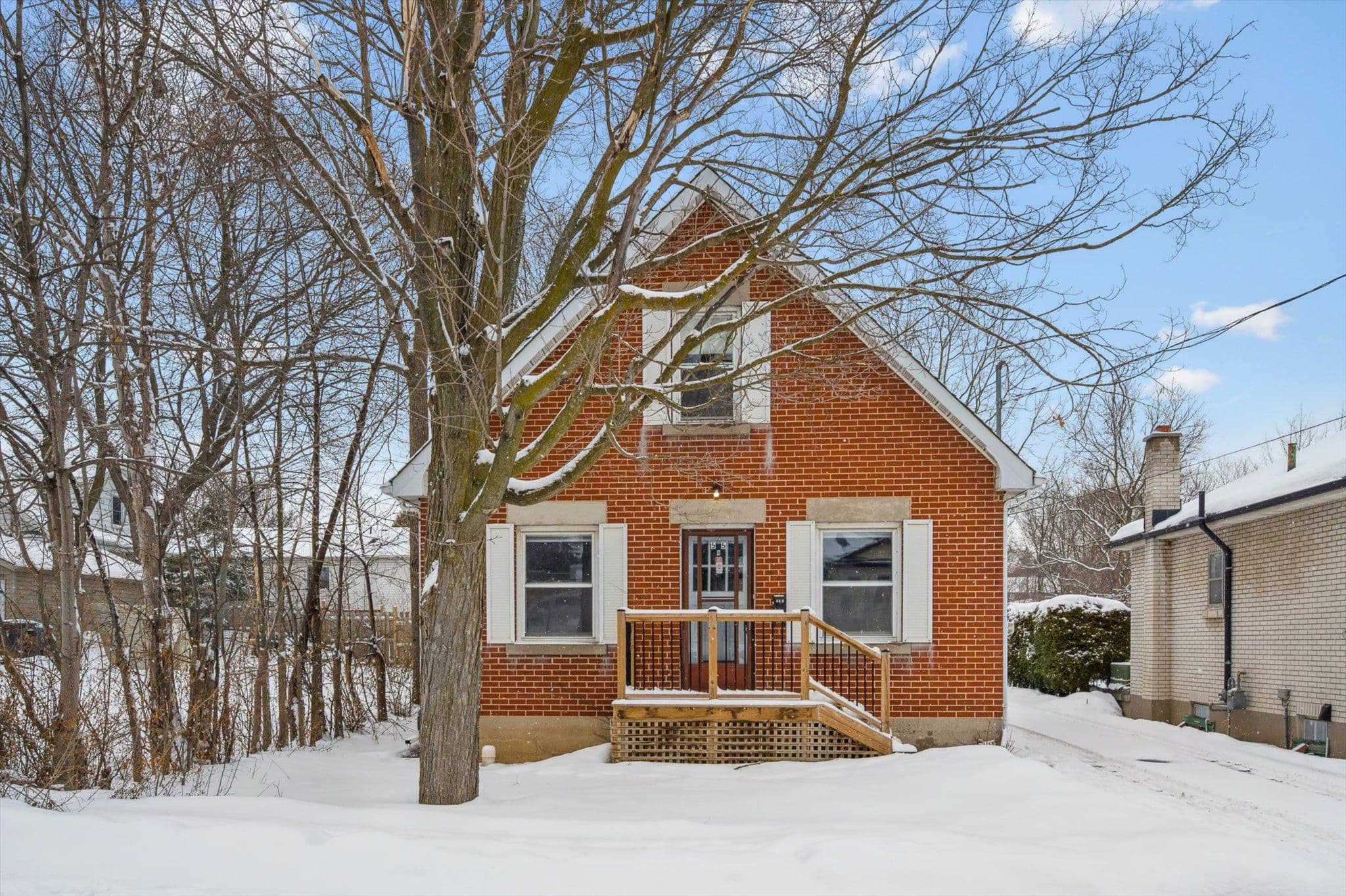 55 Stevenson Street N, Guelph, ON N1E 5A3