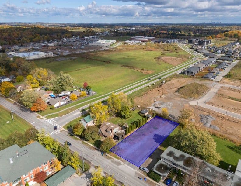 1395 STATION Street, Pelham, ON L0S 1E3