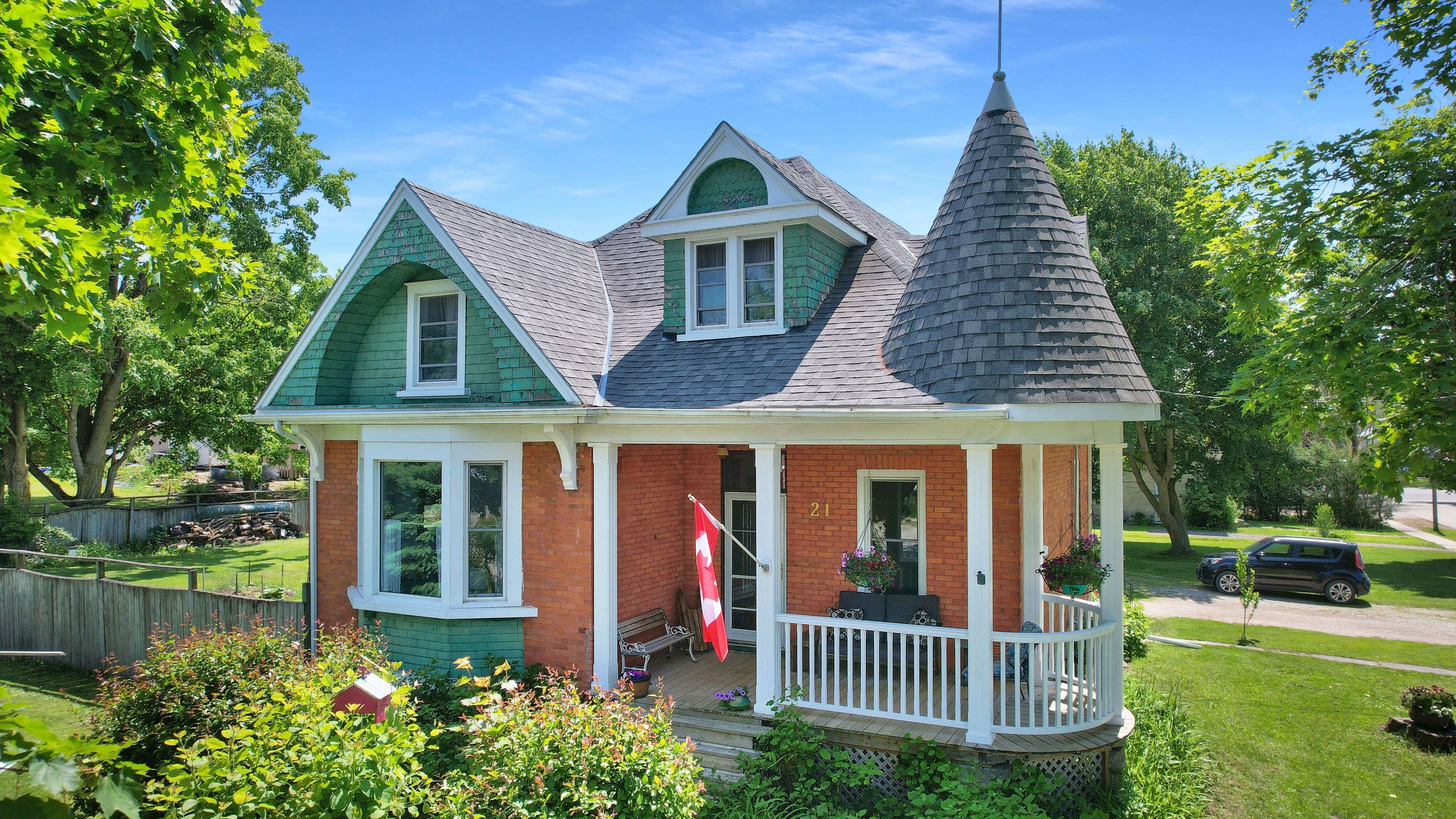 21 William Street N, Minto, ON N0G 1M0