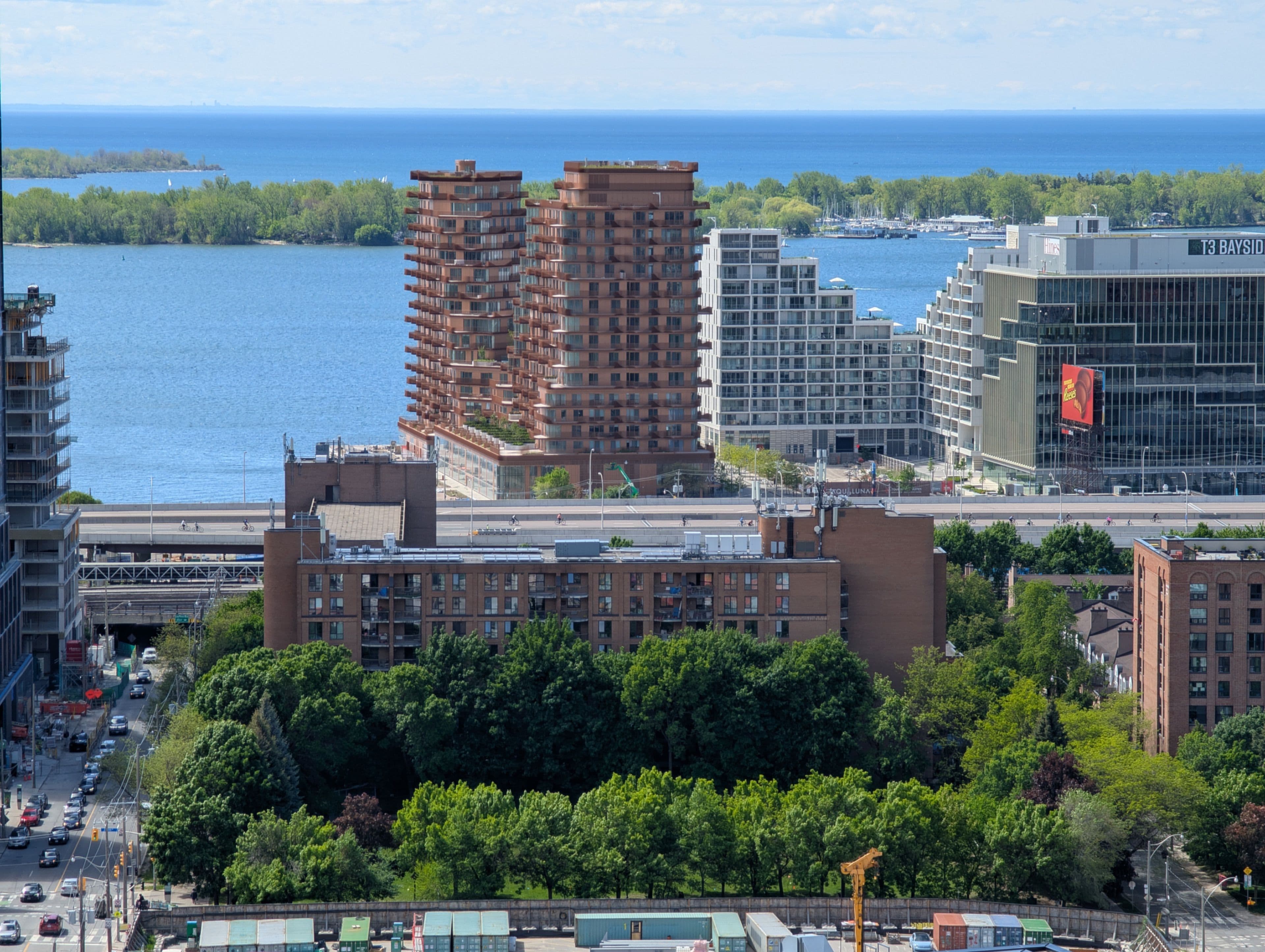 120 Parliament Street 2307, Toronto C08, ON M5A 2Y8