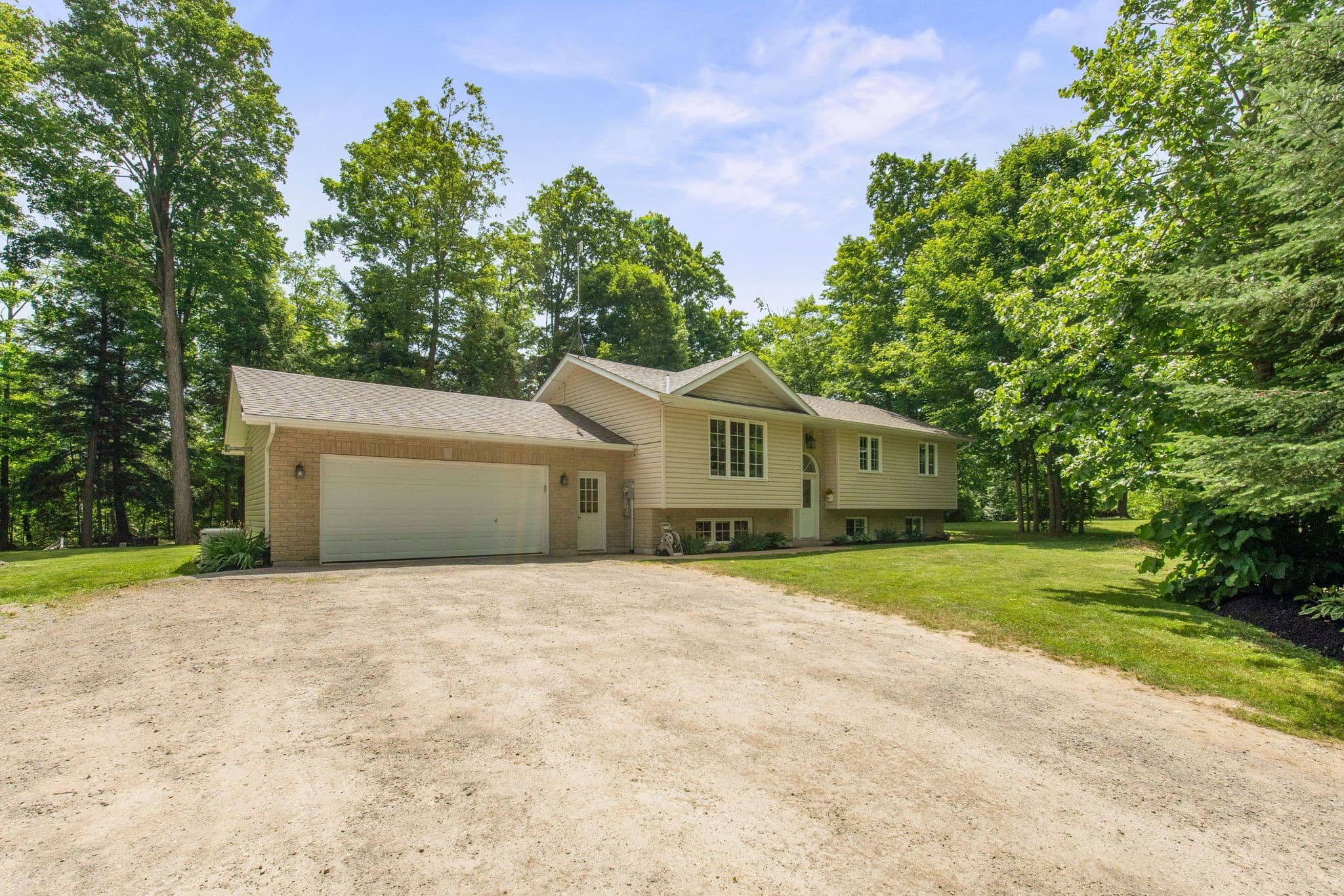 280 Porter Road, Kawartha Lakes, ON L0A 1K0