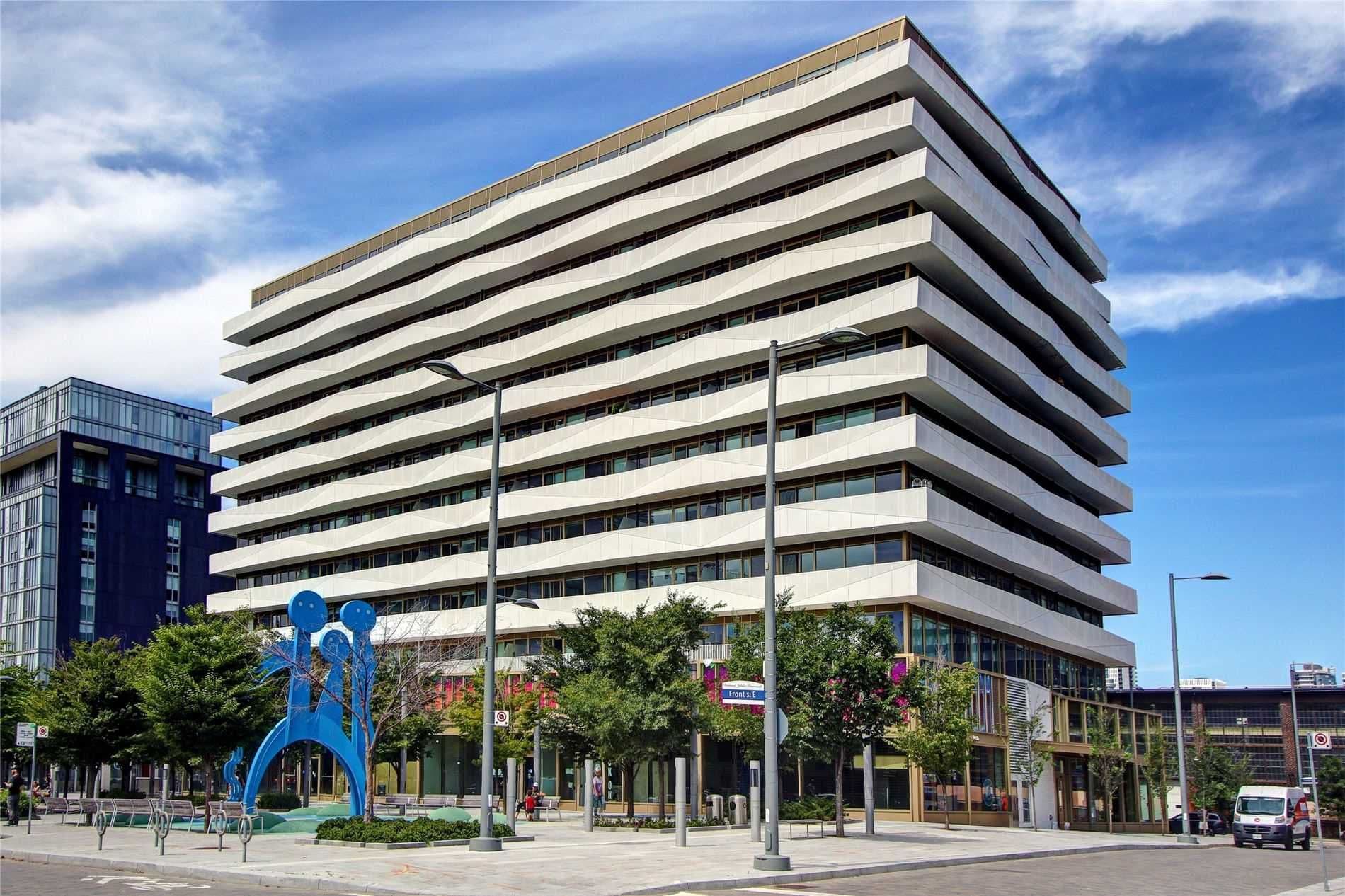 60 Tannery Road 810, Toronto C08, ON M5A 0S8