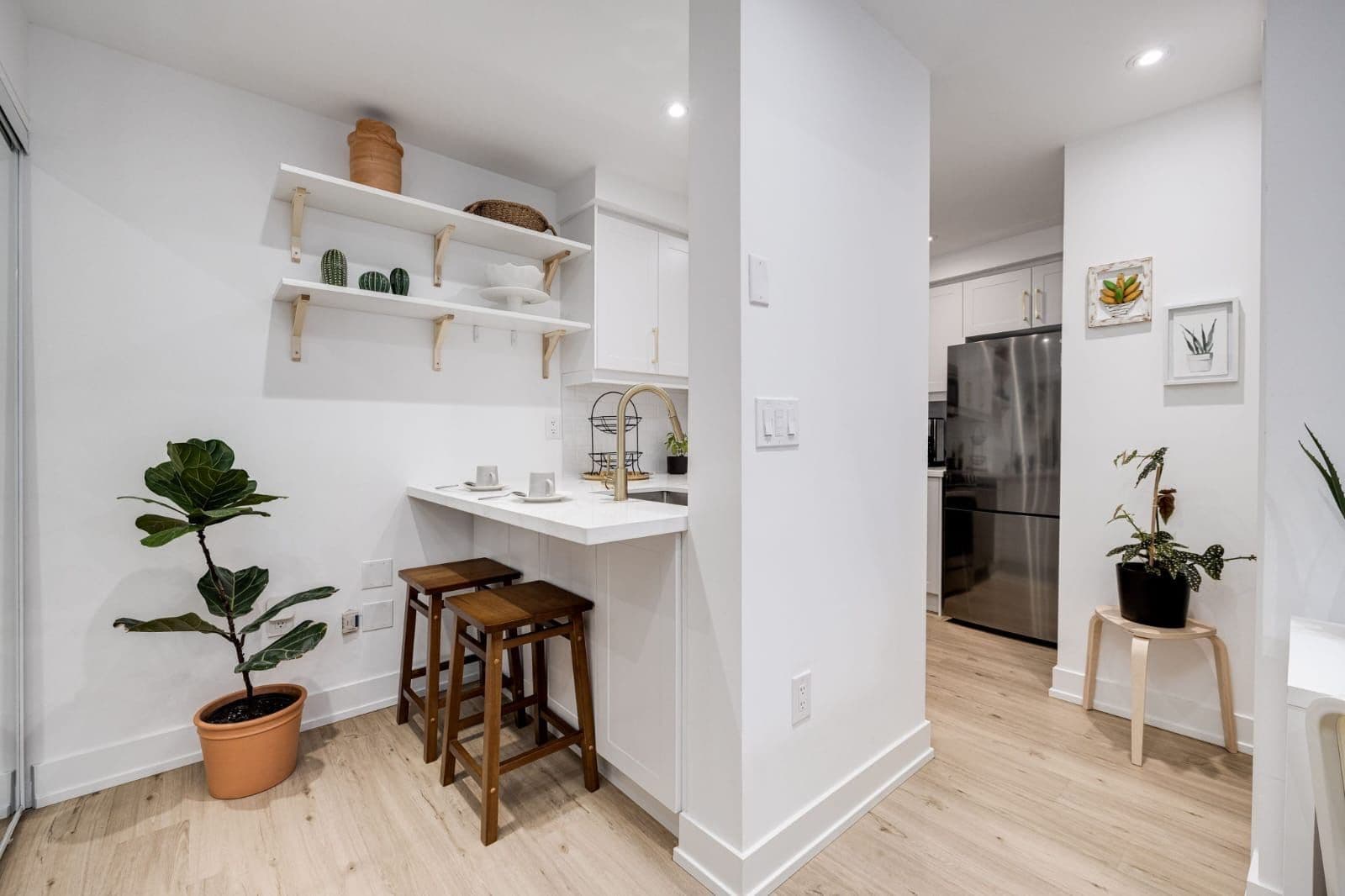 760 Lawrence Avenue 239, Toronto W04, ON M6A 3E7