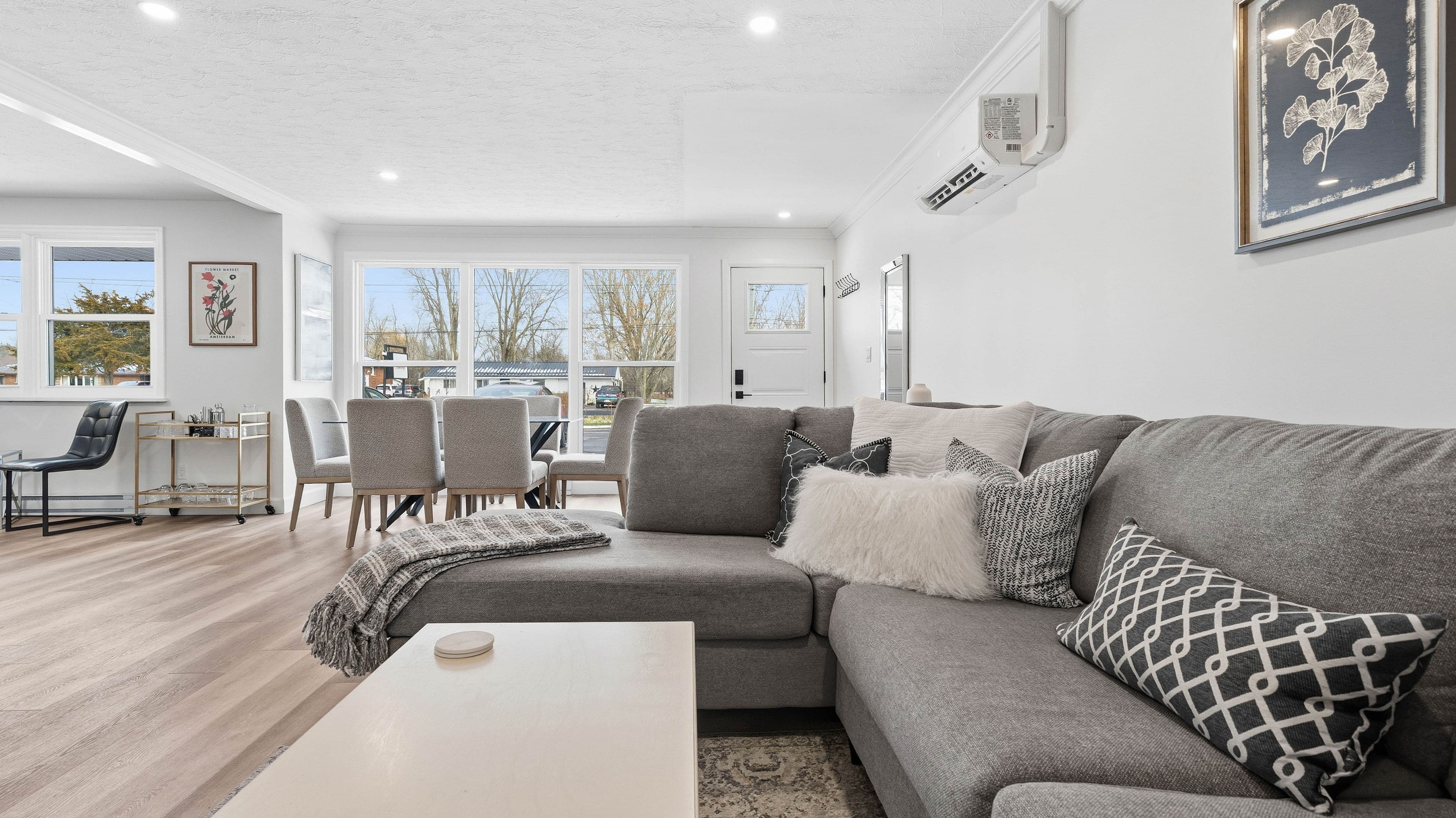 55 Ashley Street 3, Belleville, ON K0K 2B0