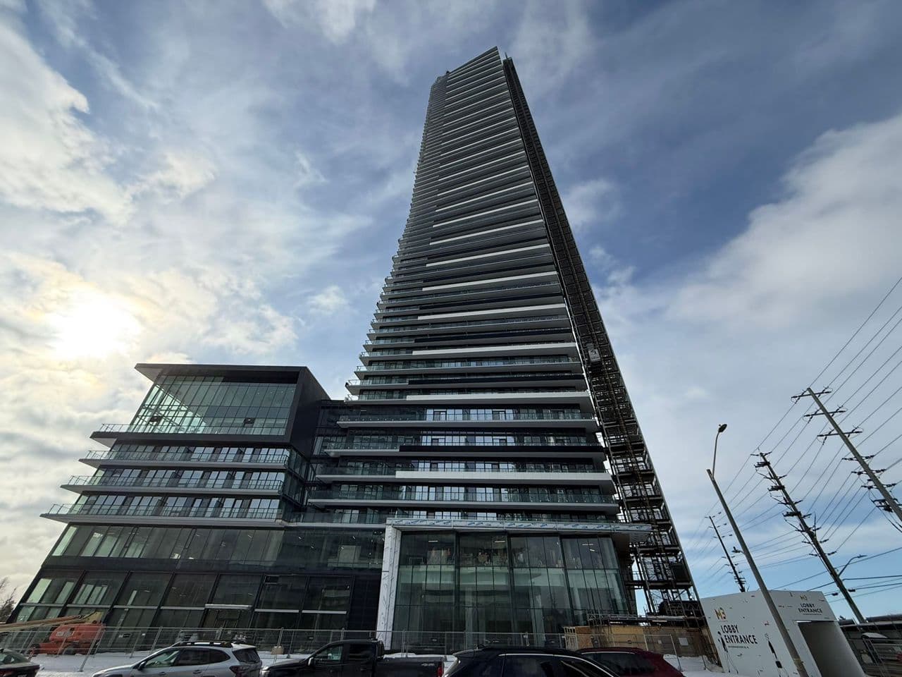 448 Burnhamthorpe Road W 1906, Mississauga, ON L5B 0R4