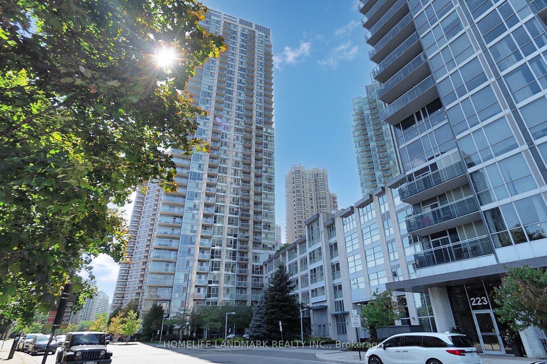 225 Webb Drive 2908, Mississauga, ON L5B 4P2