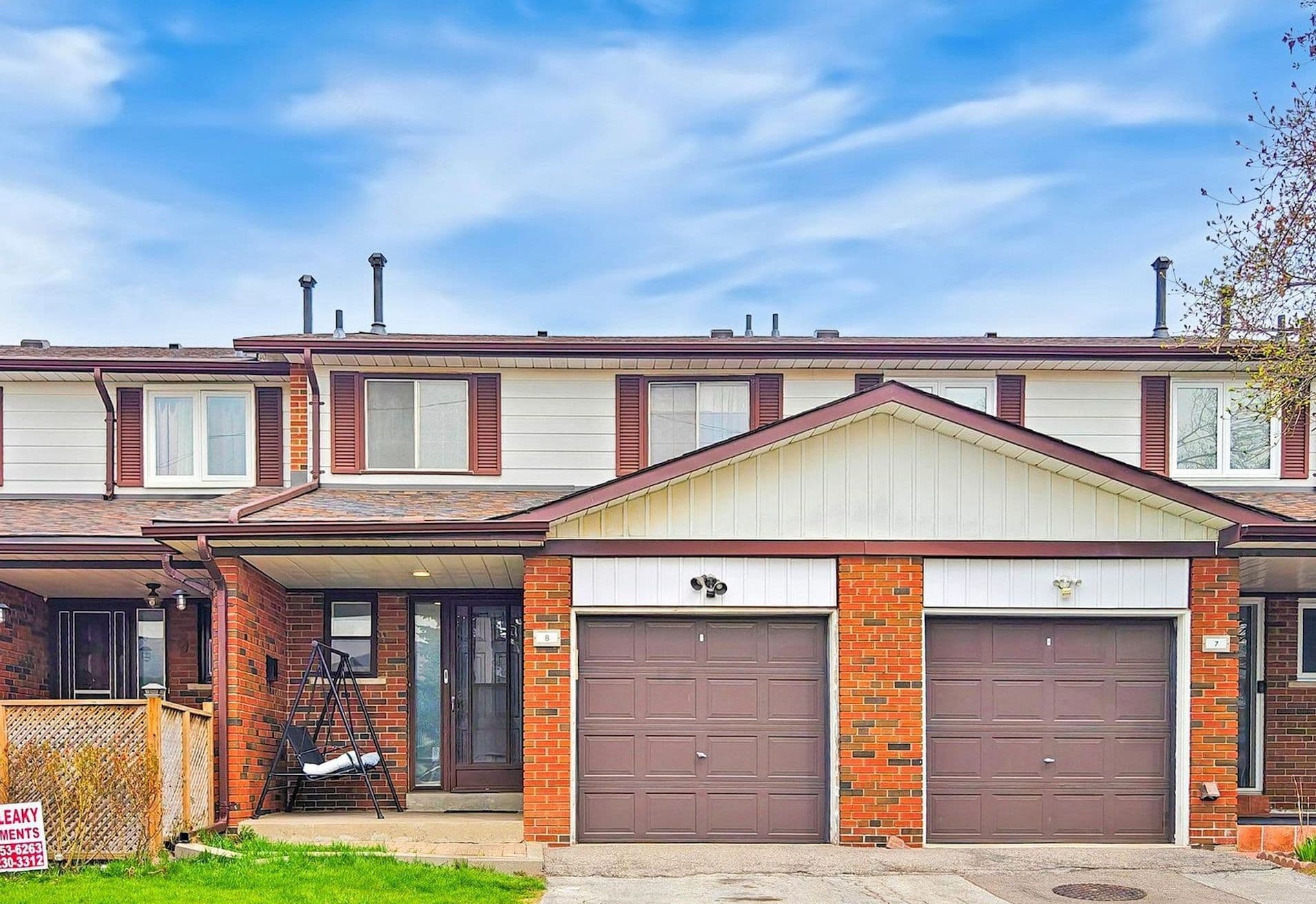 7033 Netherbrae Road 8, Mississauga, ON L4T 2W2