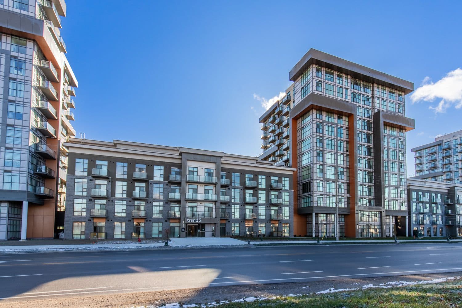 460 Dundas Street 504, Hamilton, ON L8B 2A5