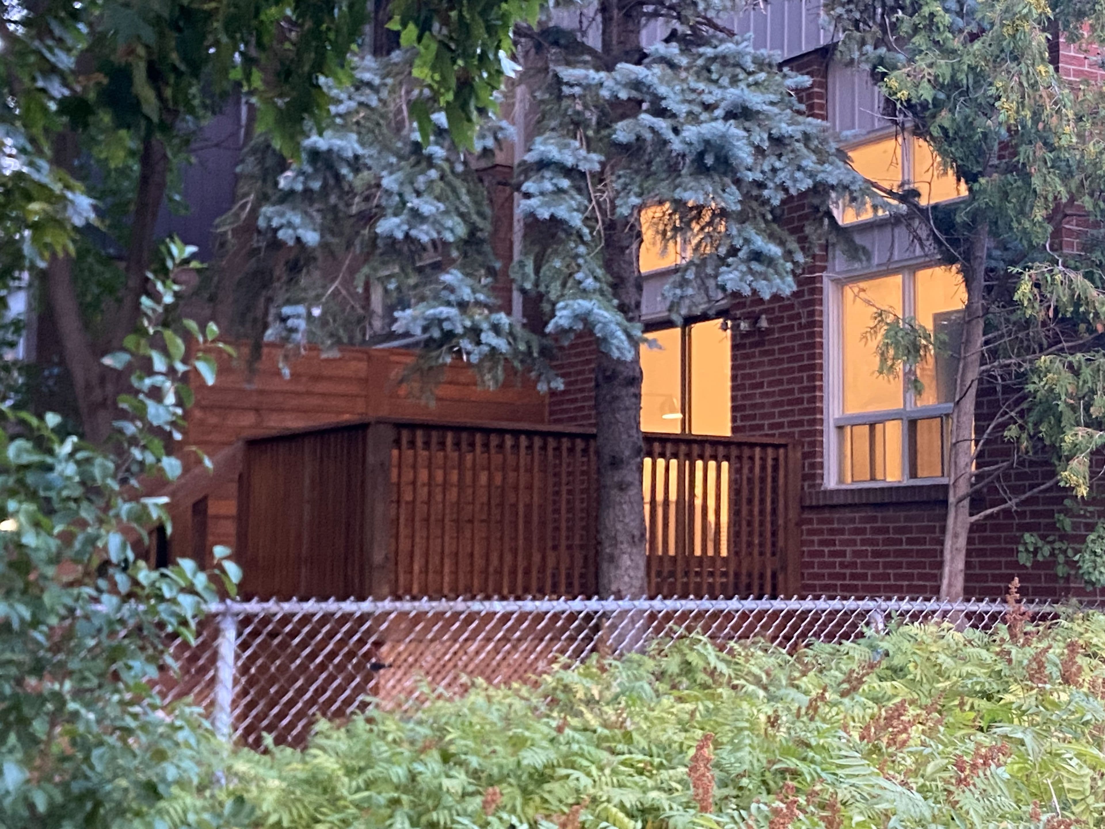 28 Festival Drive, Toronto C07, ON M2R 3V1