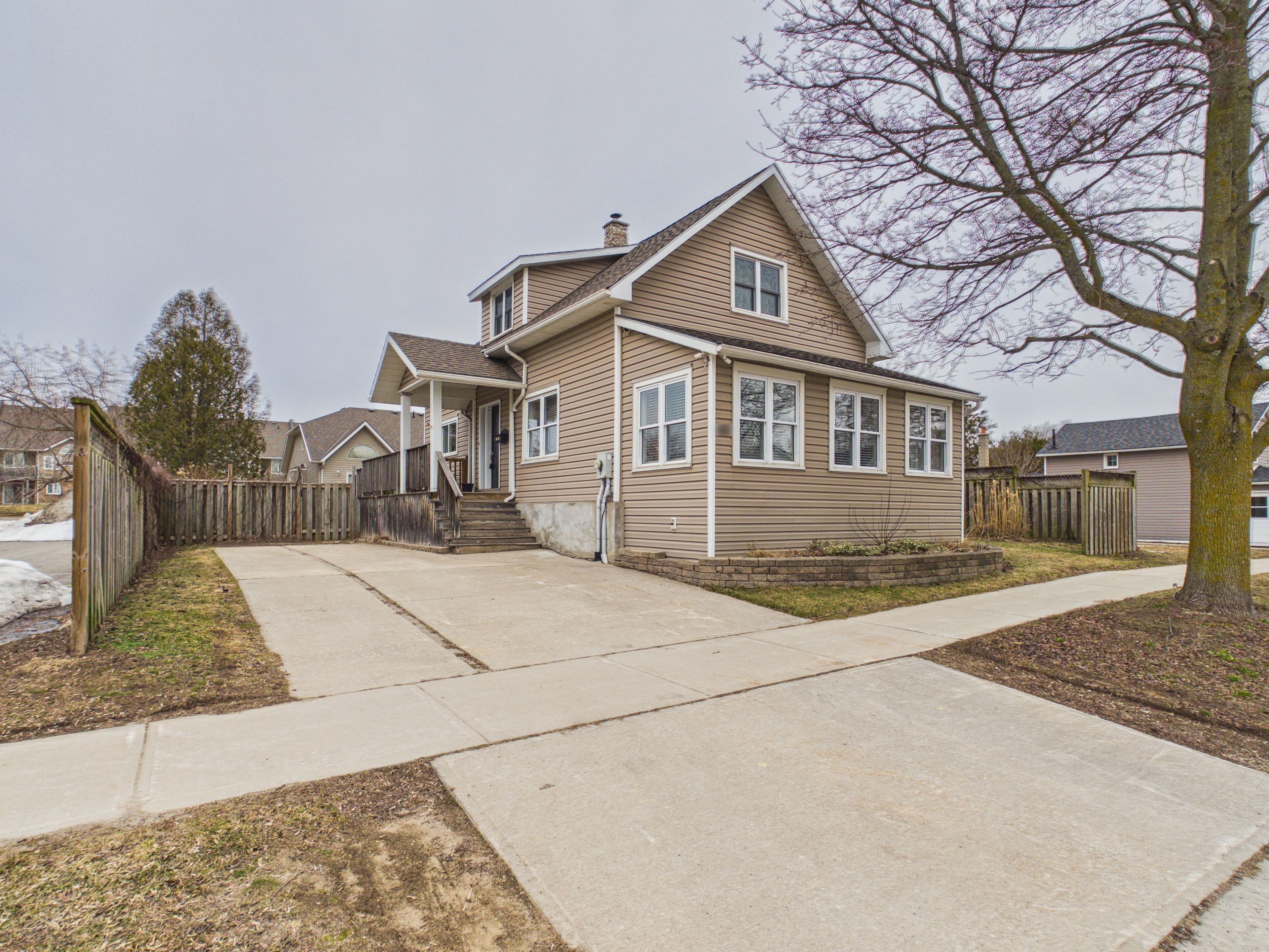 842 Olde Victoria Street, Kincardine, ON N2Z 2B3