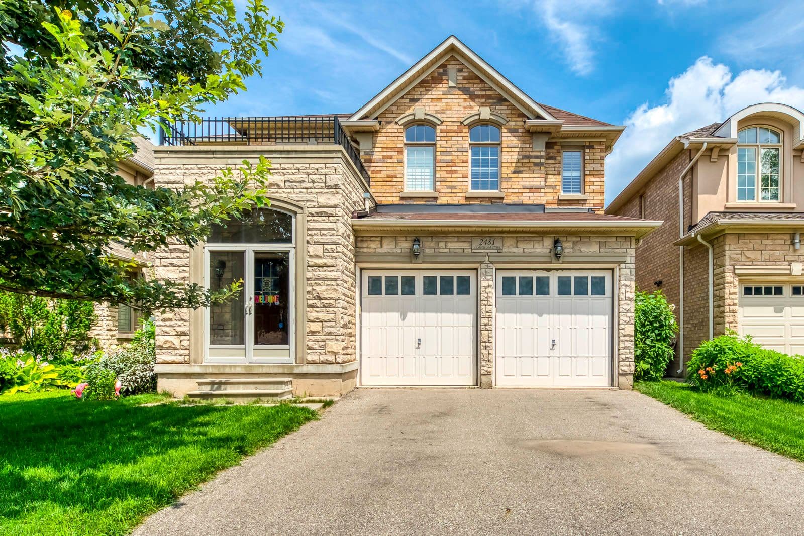 2481 Taylorwood Drive, Oakville, ON L6H 0E1