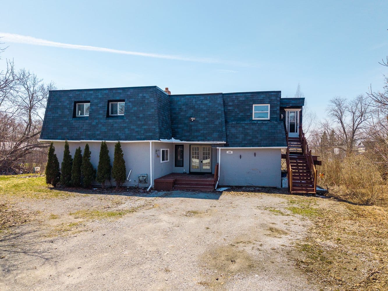 300 Metro Road N, Georgina, ON L4P 3C8