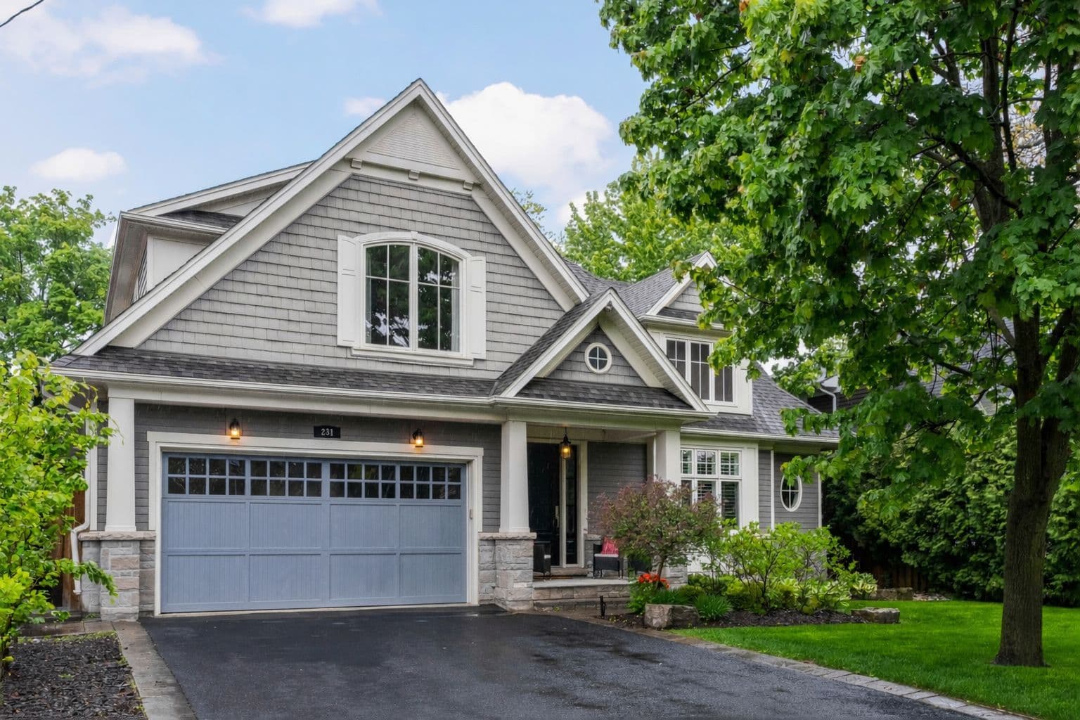 231 Cherryhill Road, Oakville, ON L6L 3E3