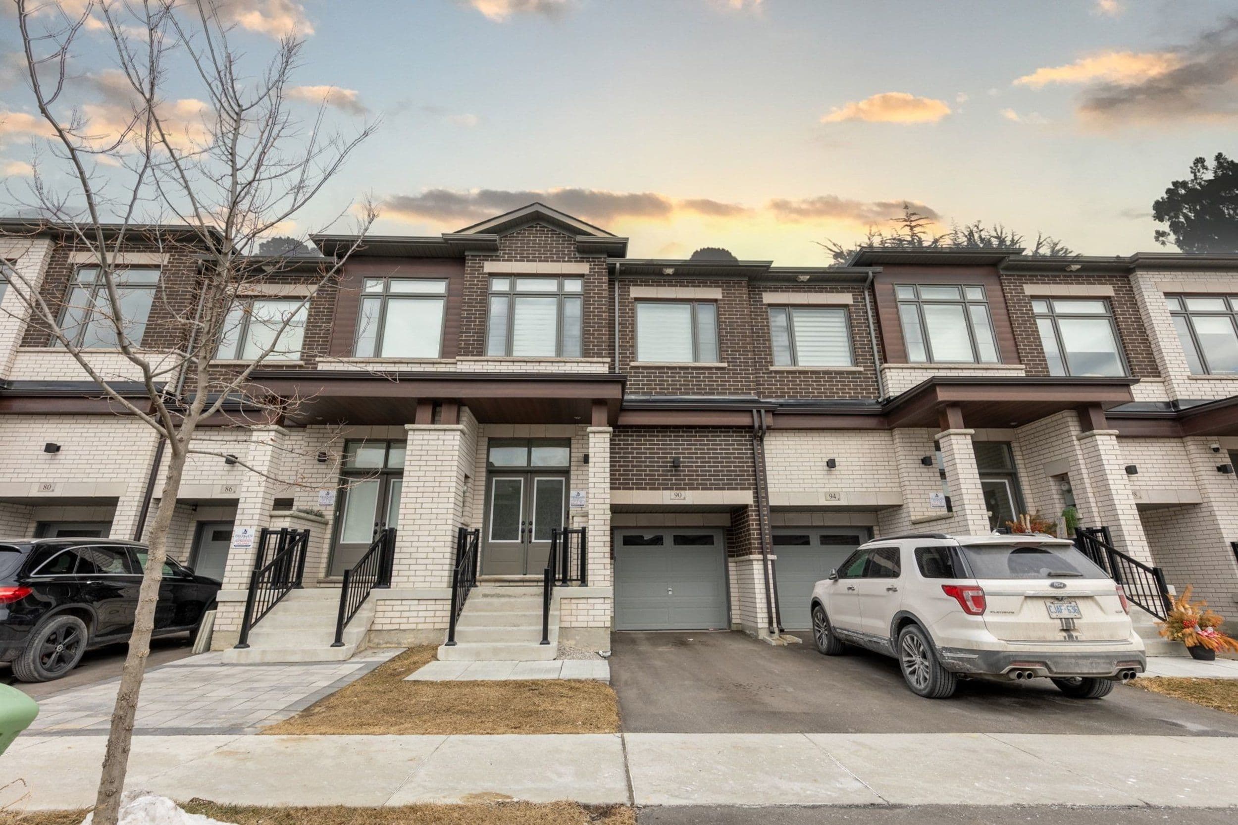 90 Singhampton Road, Vaughan, ON L4H 5J6