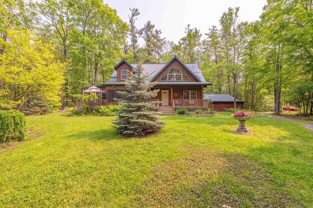 120 Sugarbush Crescent, Trent Lakes, ON K0L 1J0