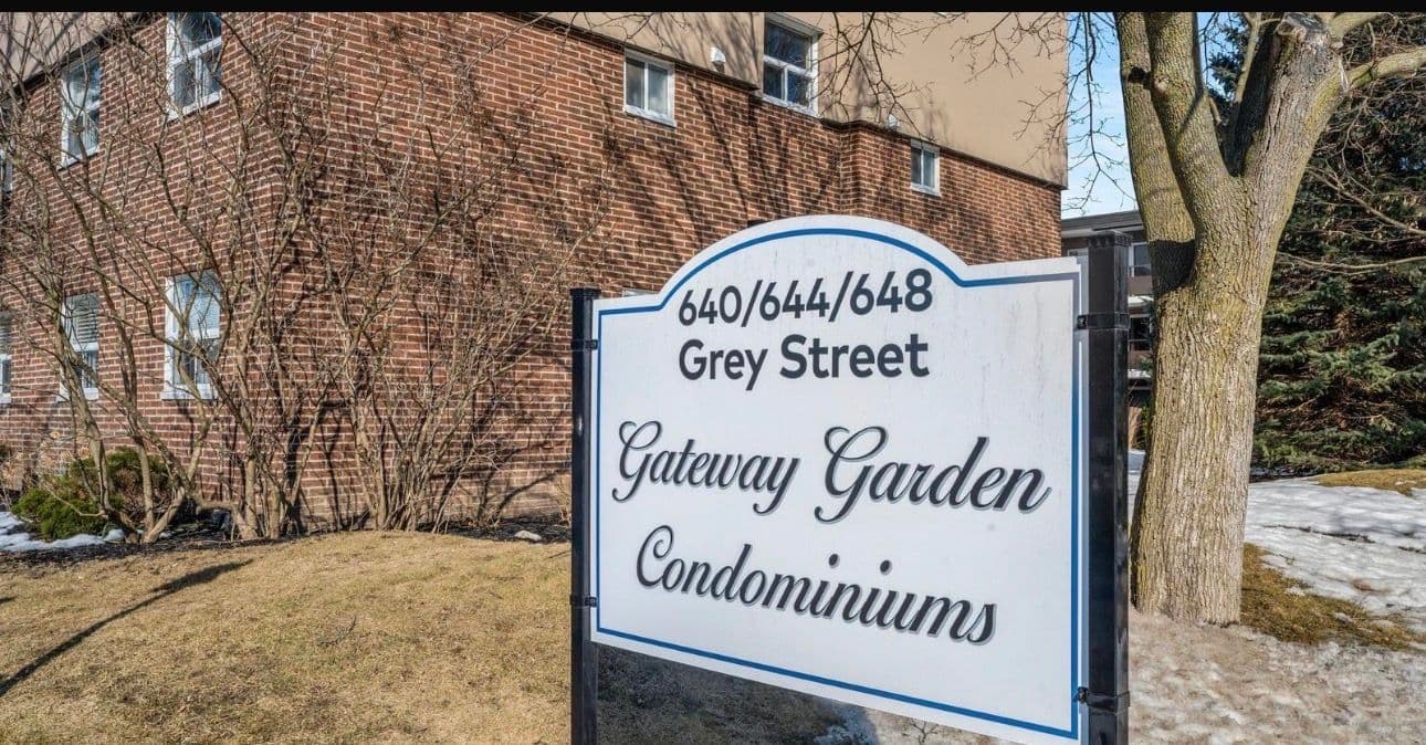 640 Grey Street 107, Brantford, ON N3S 4Y3