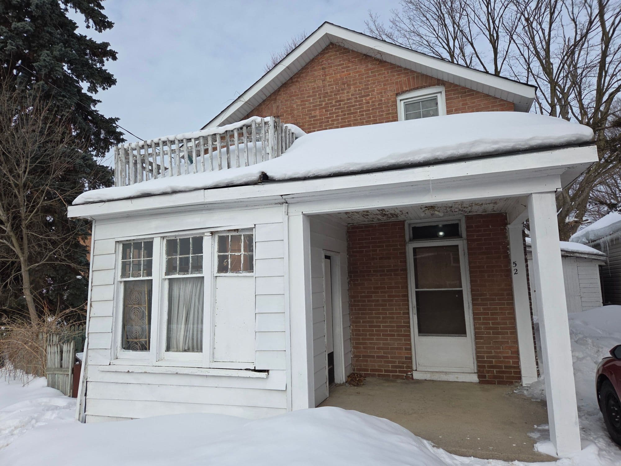 52 McDonald Street, Barrie, ON L4M 1P3