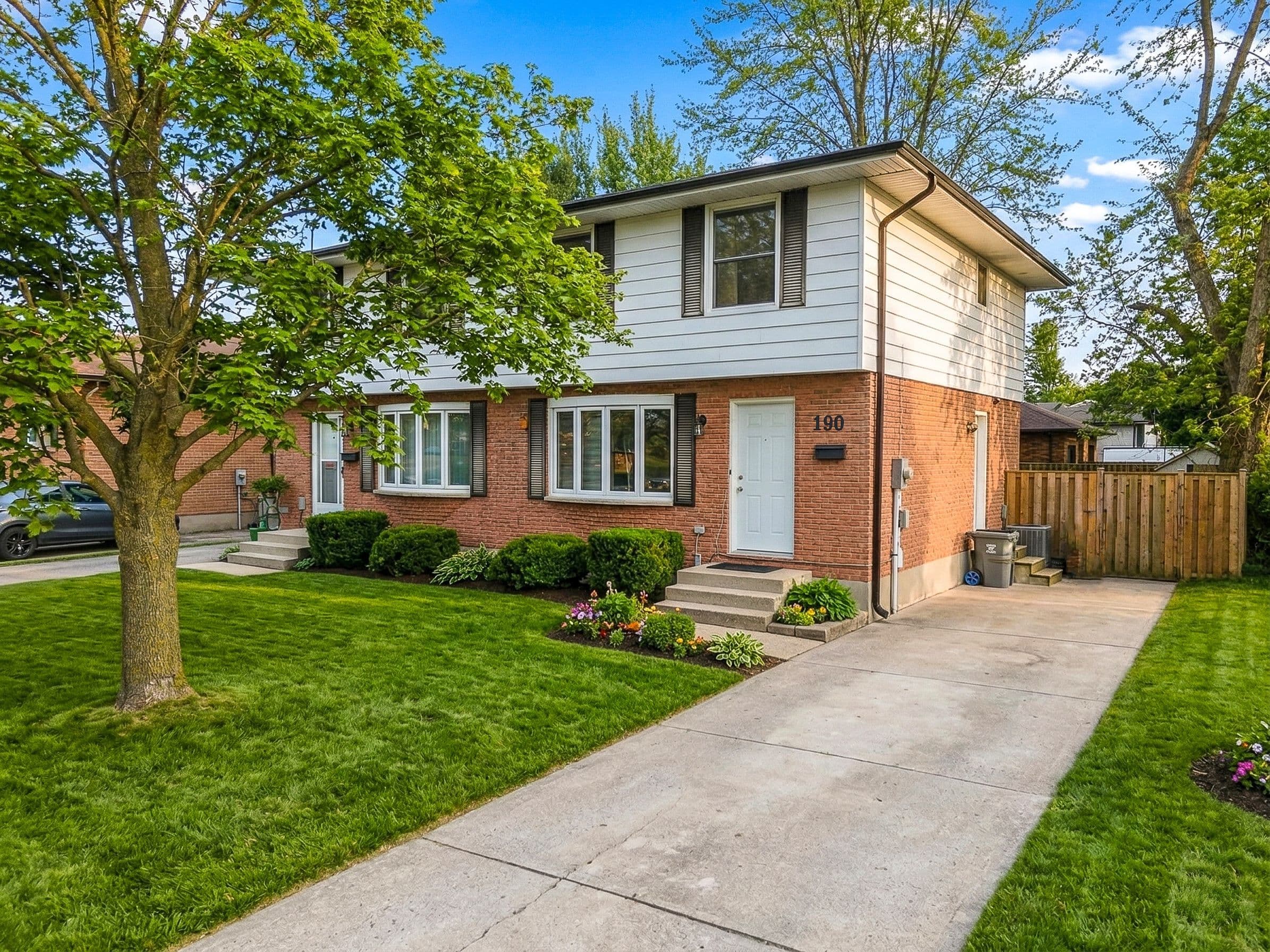 190 Spence Drive, Strathroy-Caradoc, ON N7G 3T5