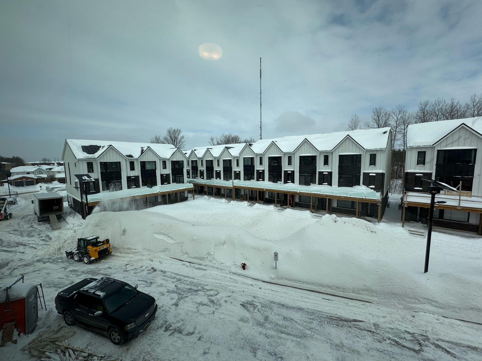 9 Rainwater Lane, Barrie, ON L4N 9J6