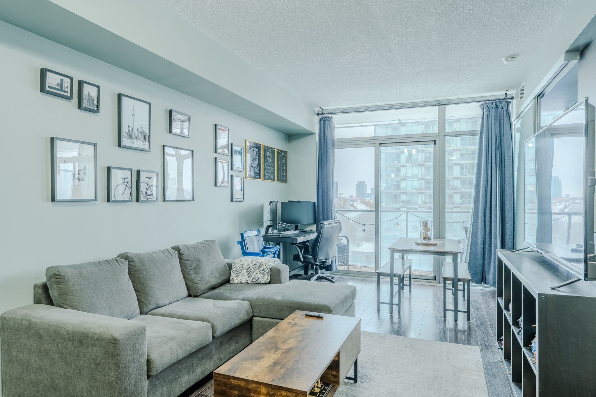 103 The Queensway N/A 608, Toronto W01, ON M6S 5B3