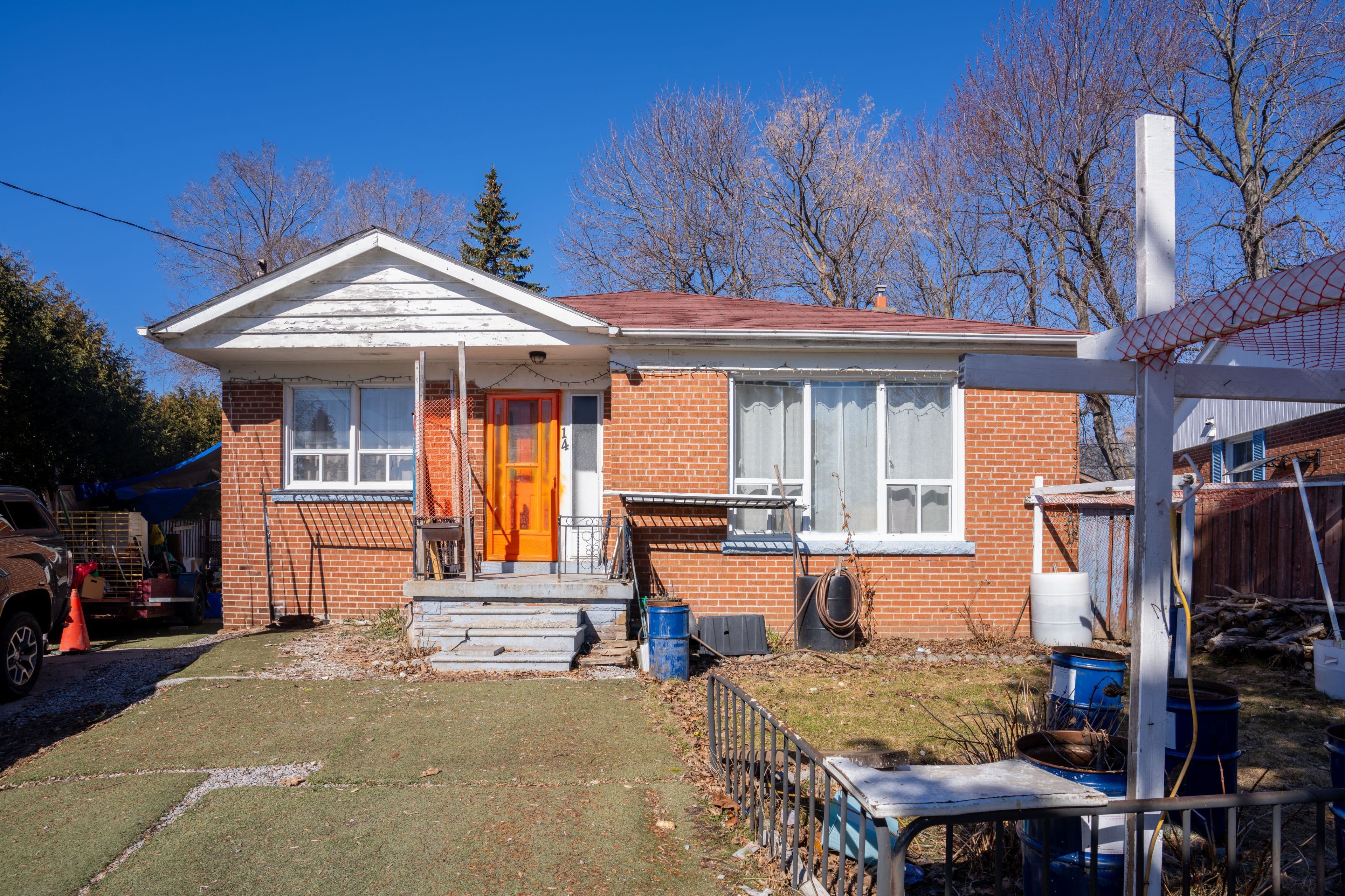 14 Mackinac Crescent, Toronto E09, ON M1J 1P9