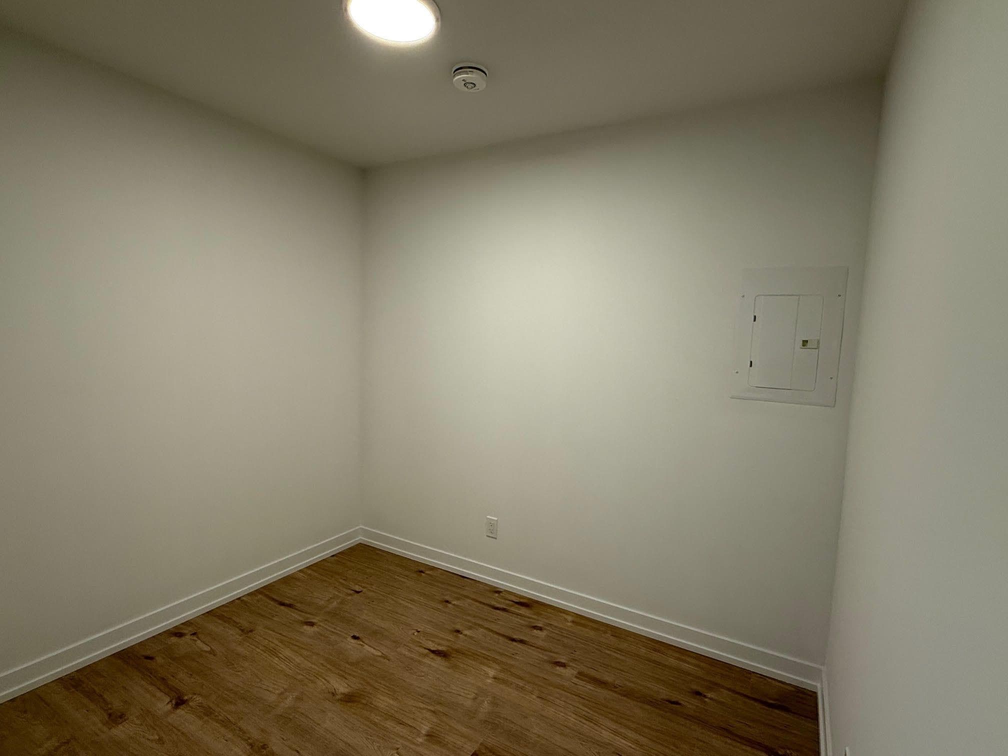 35 Parliament Street 2906, Toronto C08, ON M5A 0Z5