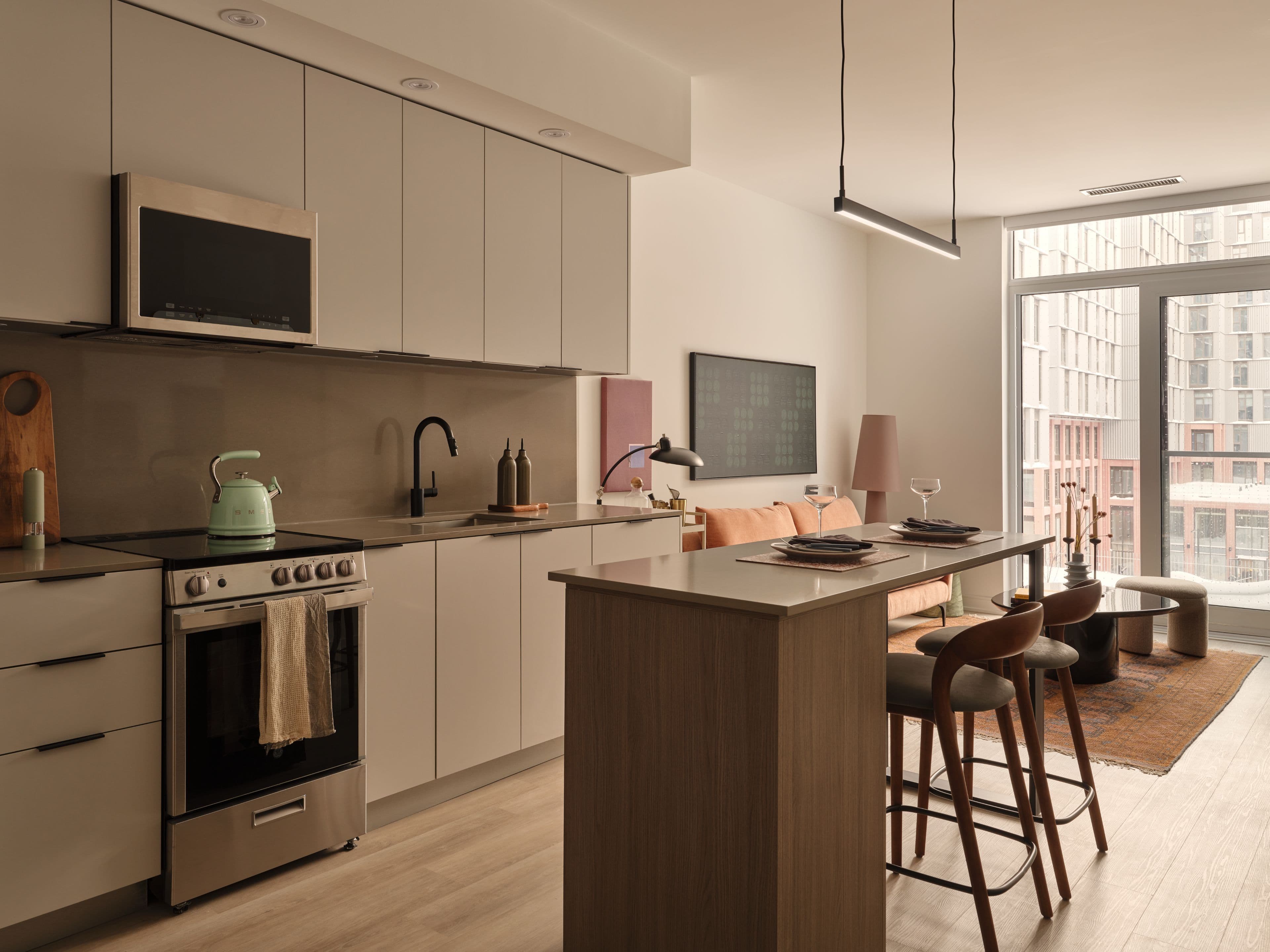 65 Trinity Street 612, Toronto C08, ON M5A 0Y1