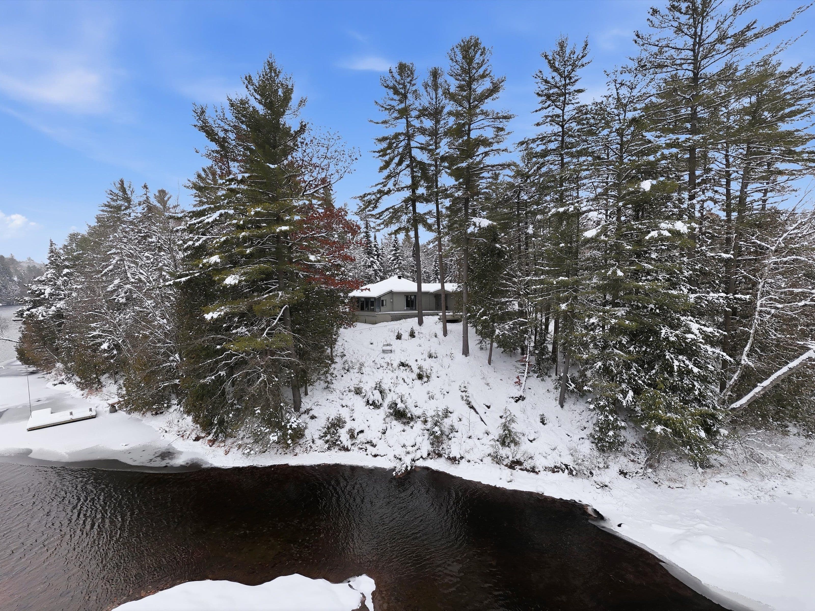 1077 Fairy Falls Road, Lake of Bays, ON P0B 1A0