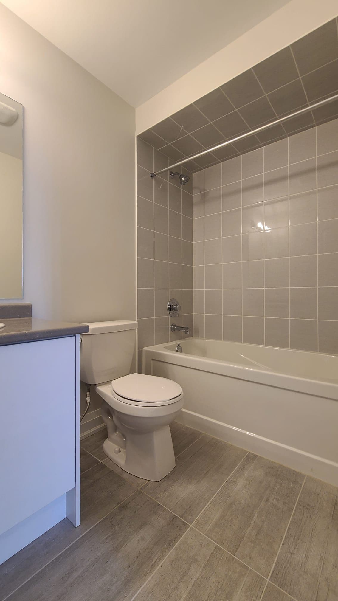 1770 Lawrence Avenue W 2, Toronto W04, ON M6L 1C7