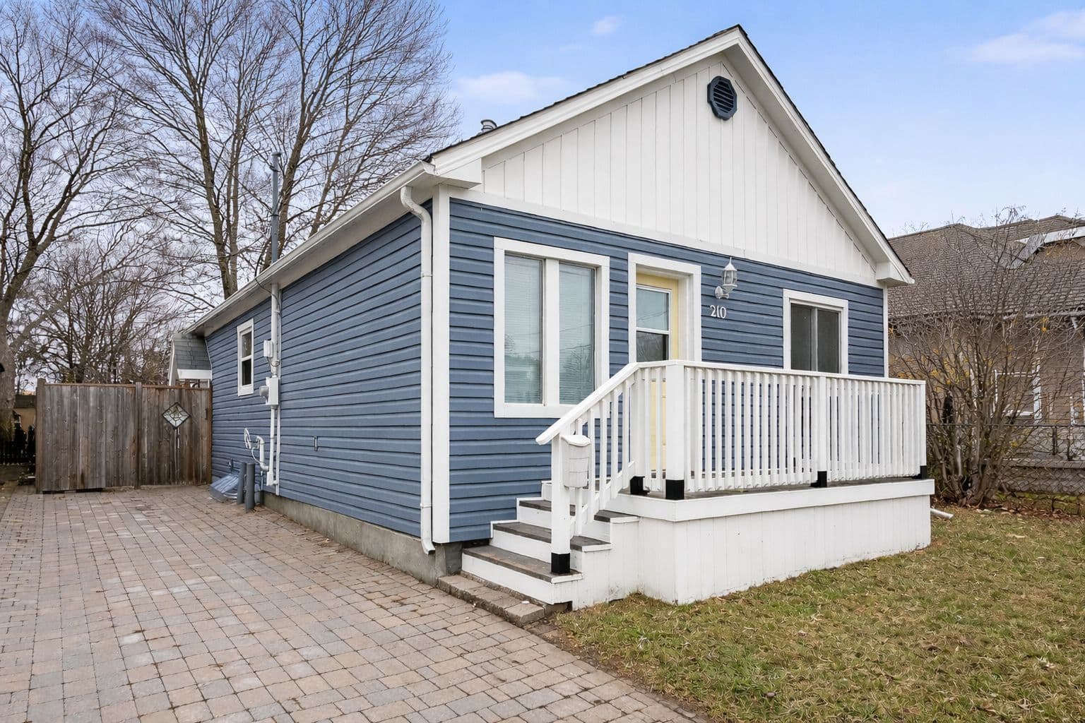 210 Wright Street, Welland, ON L3B 2K3