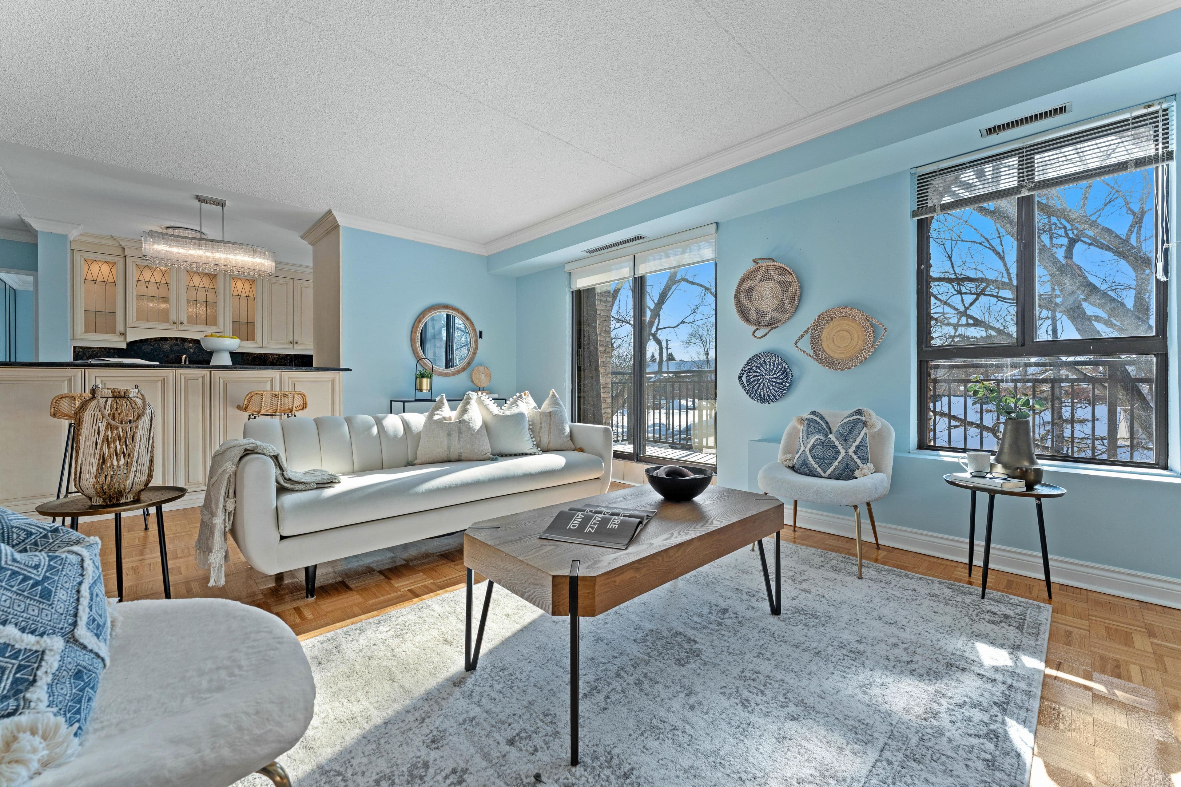 15390 Yonge Street PH 1, Aurora, ON L4G 1N8