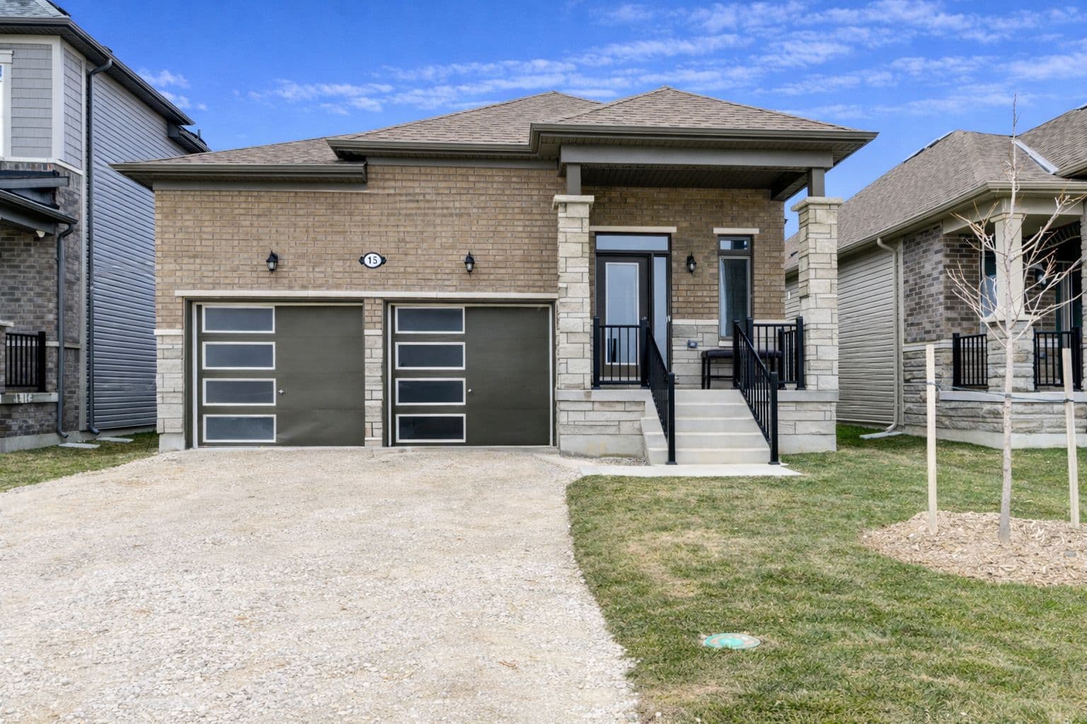 15 Union Boulevard, Wasaga Beach, ON L9Z 0M6